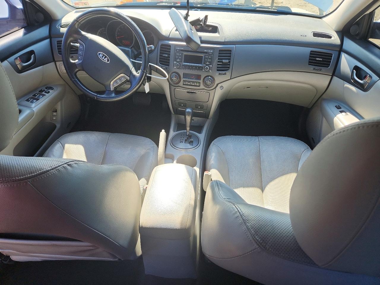 2009 Kia Optima Ex White vin: KNAGE224095322355