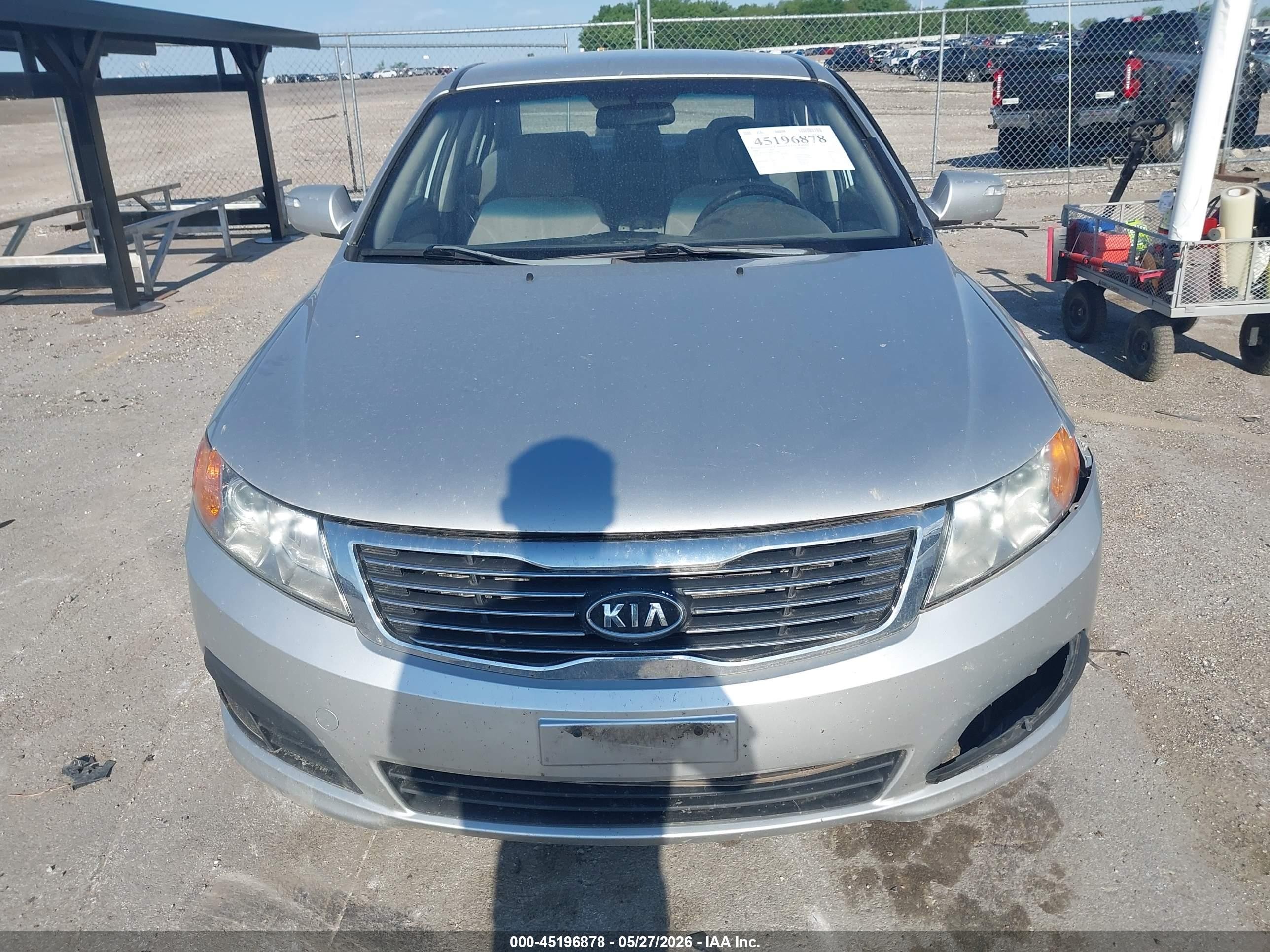 2009 Kia Optima Lx Silver vin: KNAGE228095351048