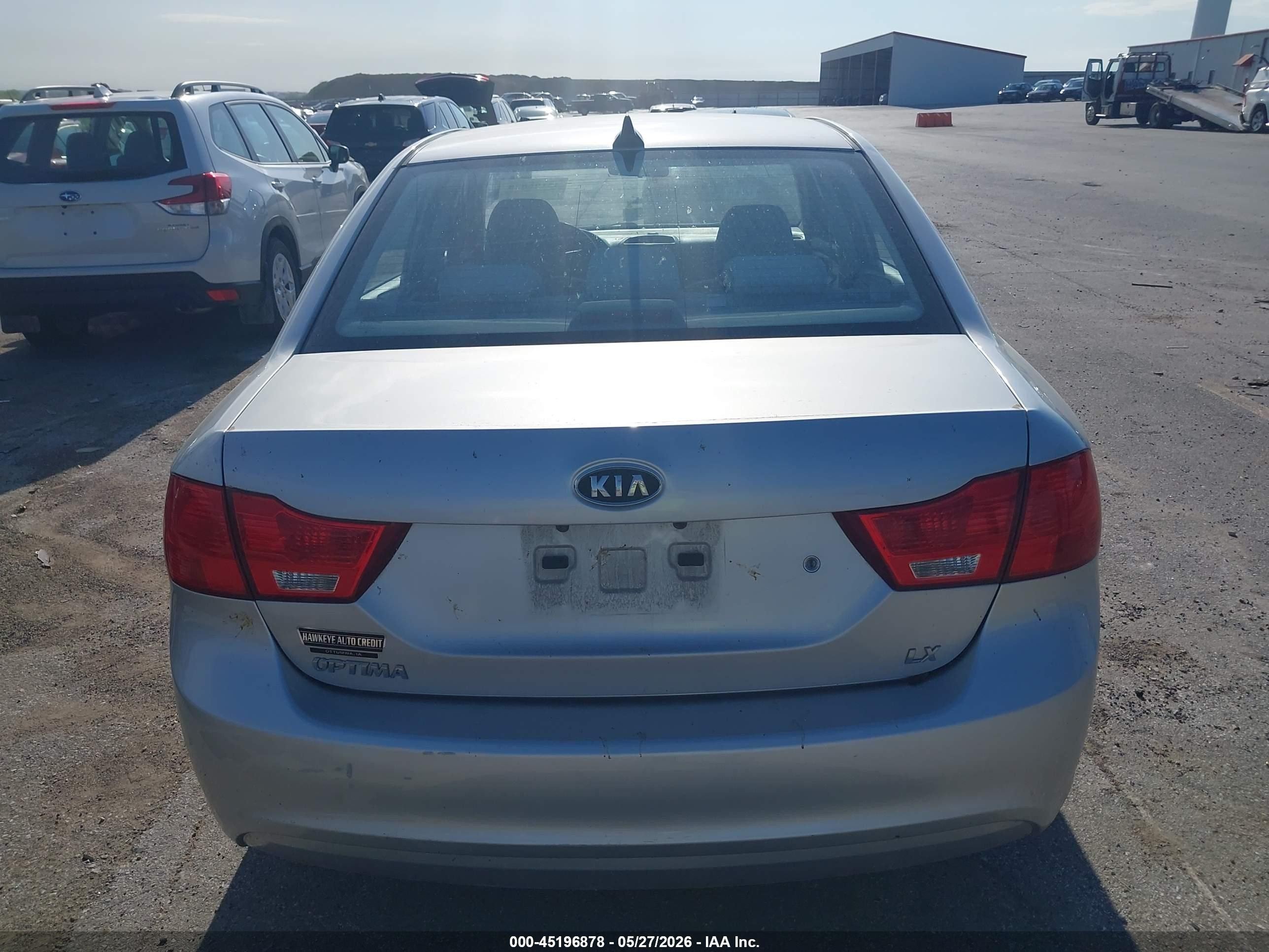 2009 Kia Optima Lx Silver vin: KNAGE228095351048