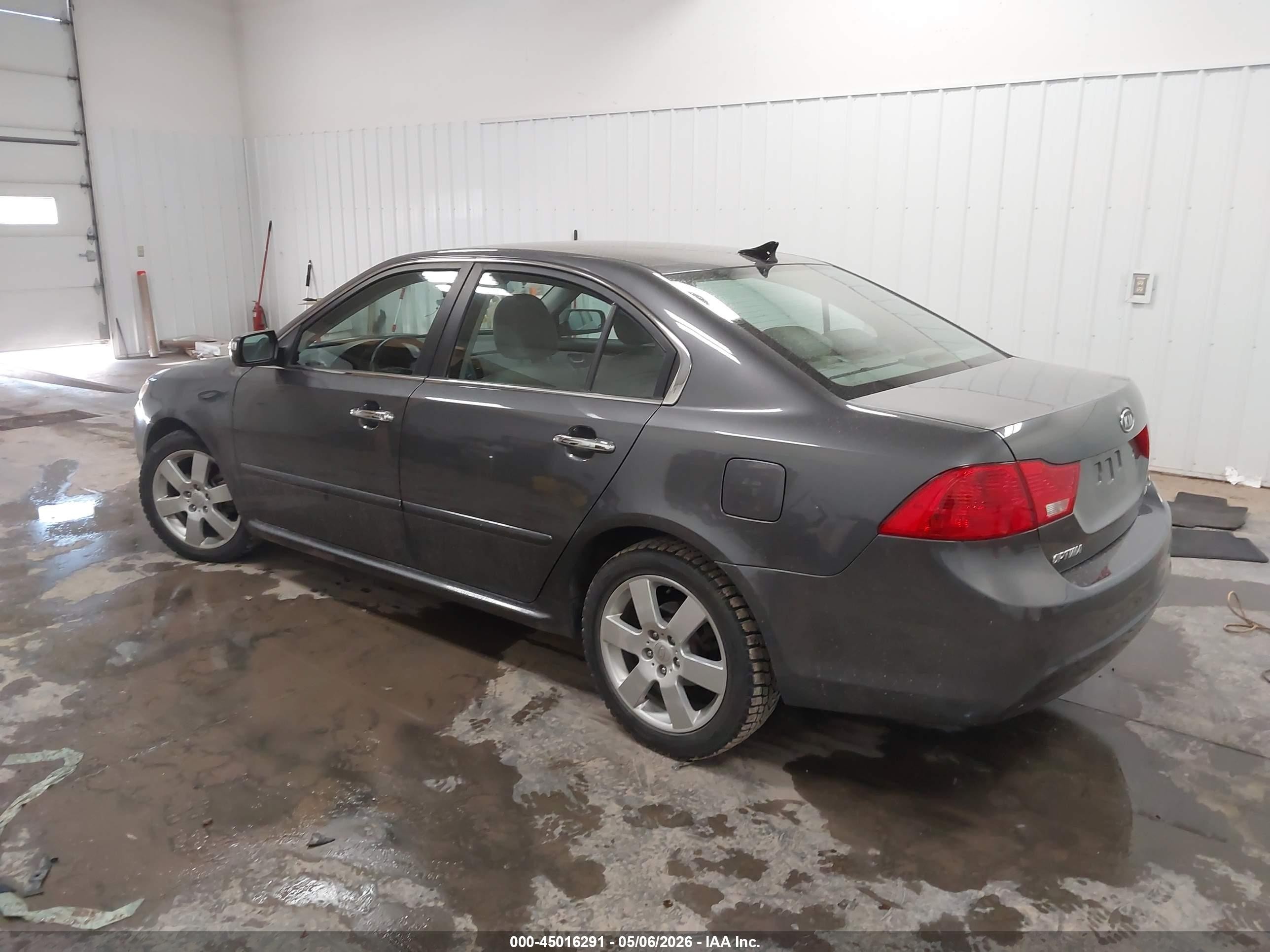 2009 Kia Optima Ex Gray vin: KNAGE228195320262