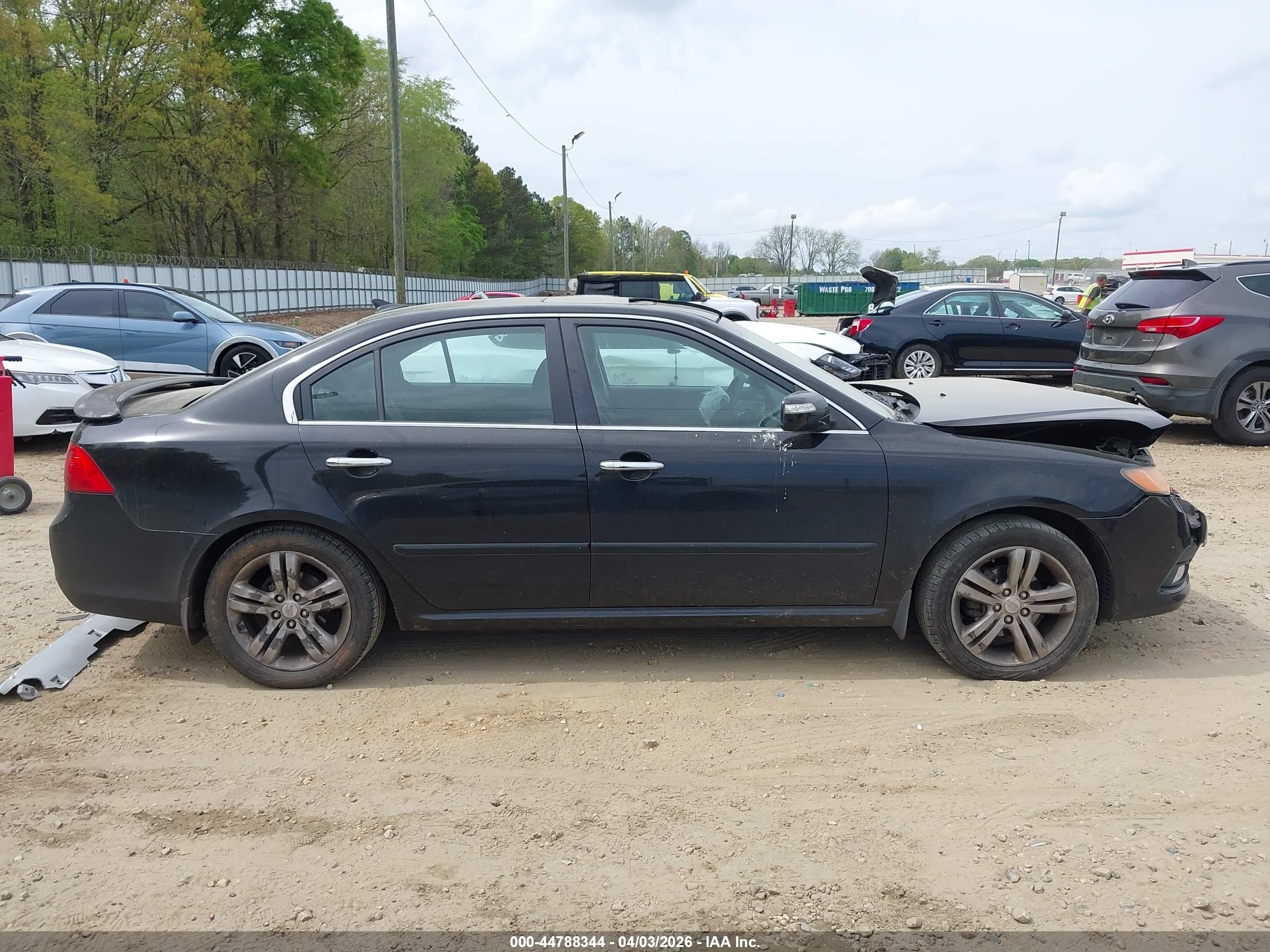 2009 Kia Optima Sx Black vin: KNAGE228195331035