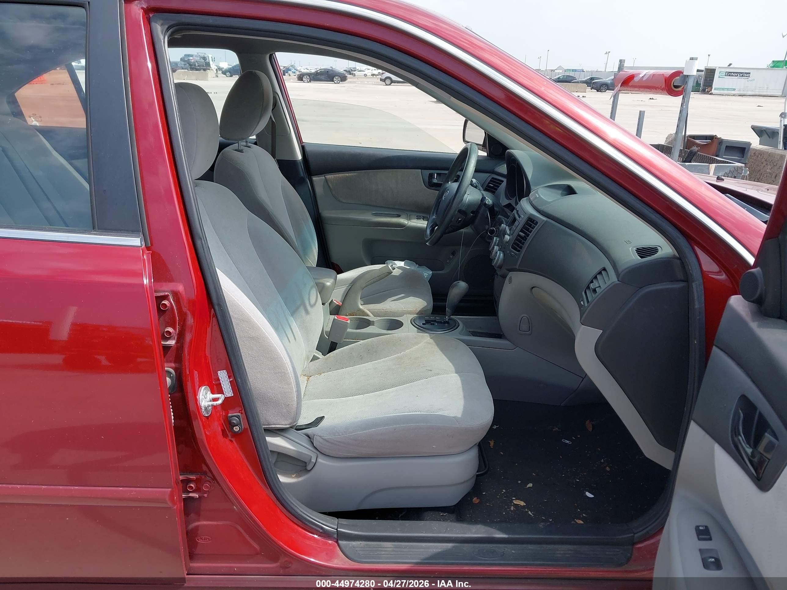 2009 Kia Optima Lx Red vin: KNAGE228295322649