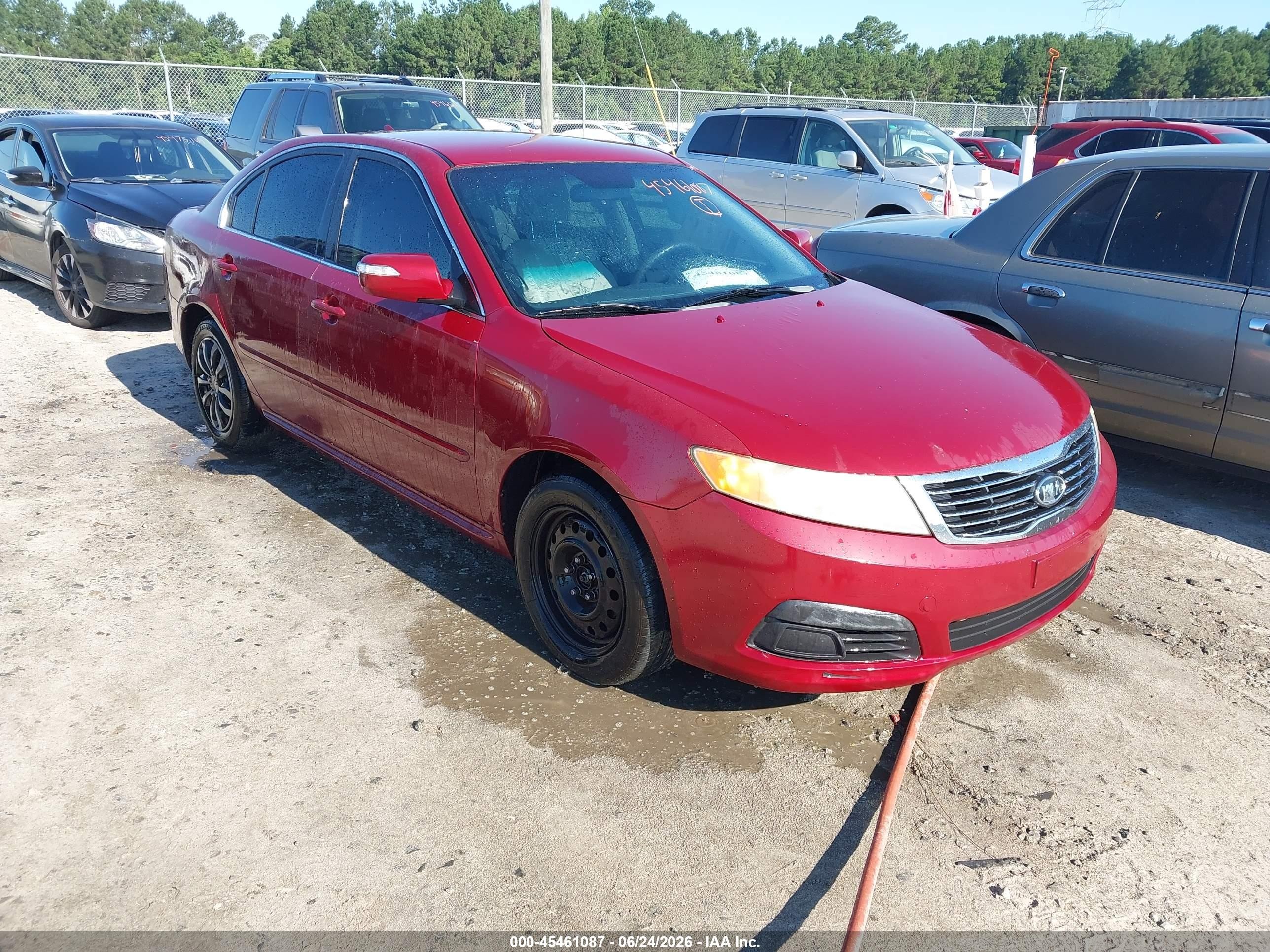 2009 Kia Optima Lx Красный vin: KNAGE228295325602