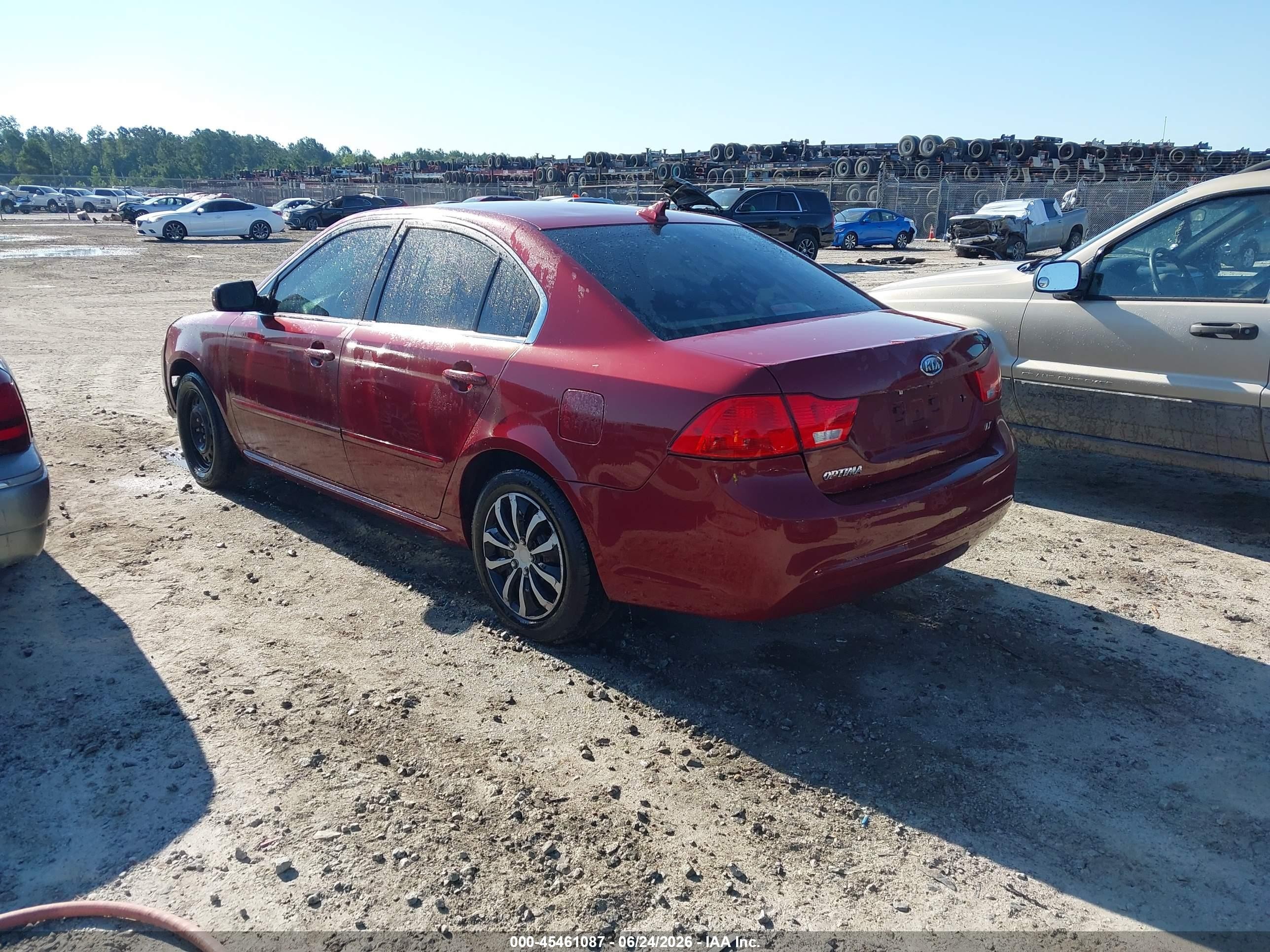 2009 Kia Optima Lx Red vin: KNAGE228295325602