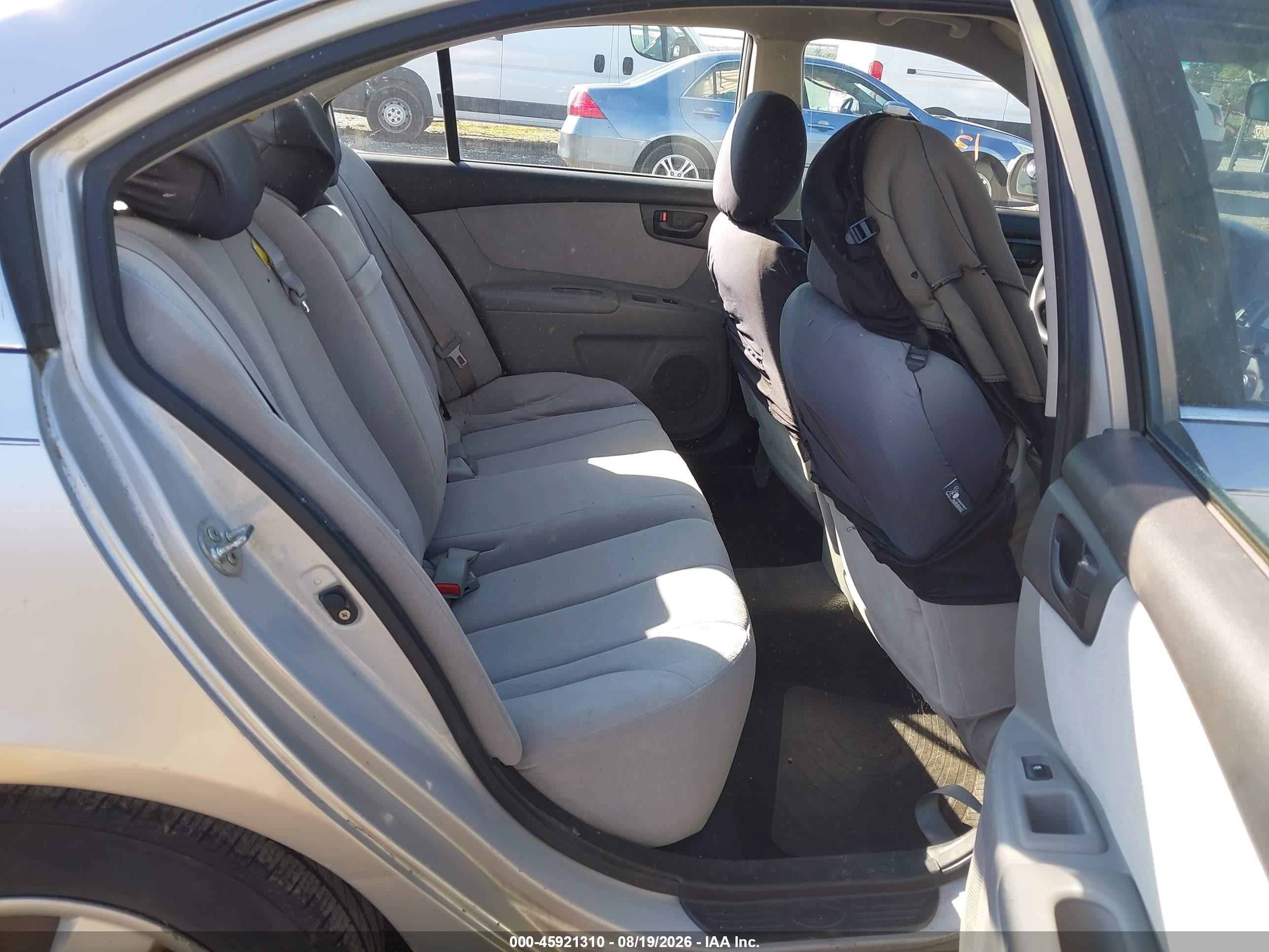 2009 Kia Optima Lx Silver vin: KNAGE228295353898