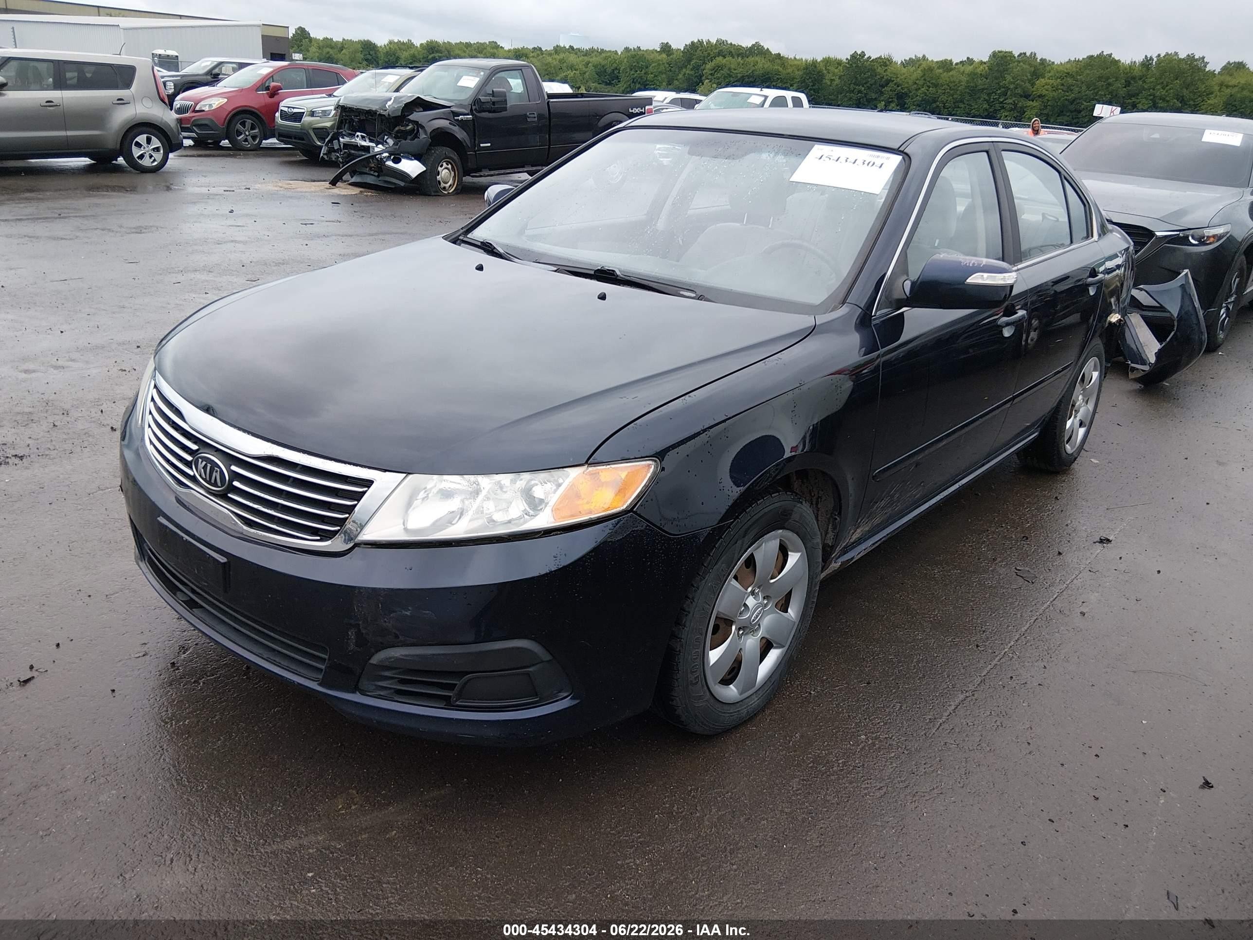 2009 Kia Optima Lx Blue vin: KNAGE228295360270