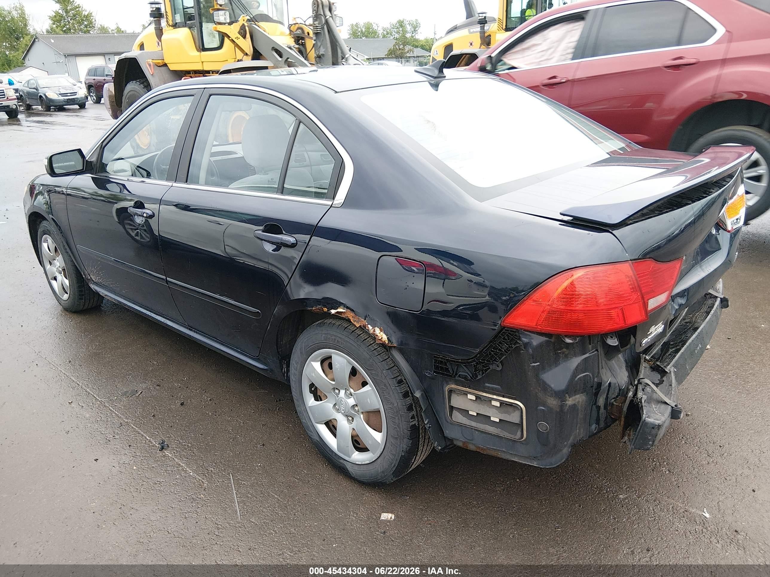 2009 Kia Optima Lx Blue vin: KNAGE228295360270