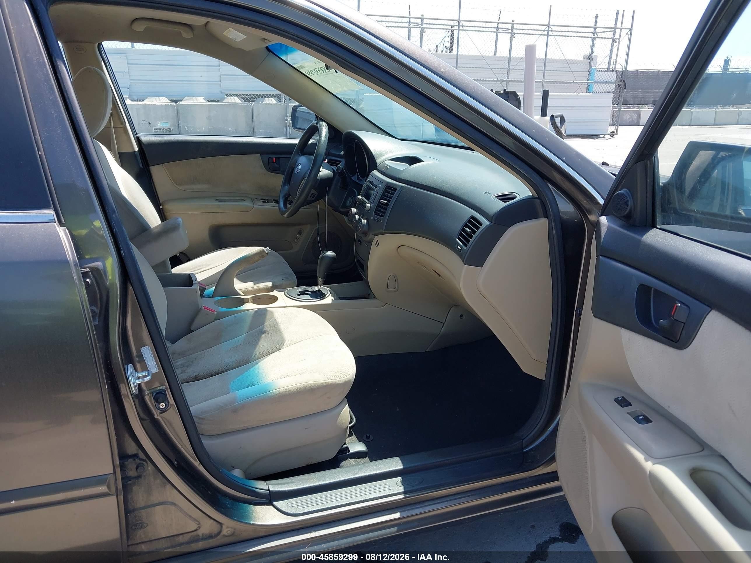 2009 Kia Optima Lx Brown vin: KNAGE228495299178