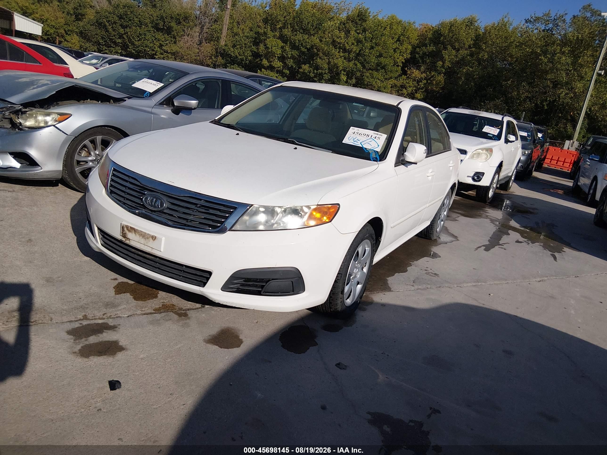 2009 Kia Optima Lx White vin: KNAGE228495323110