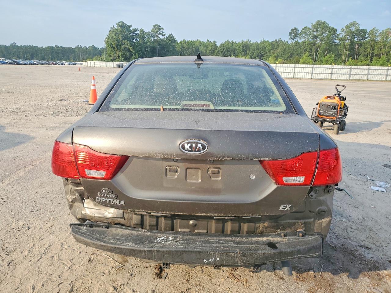 2009 Kia Optima Lx Gray vin: KNAGE228695324243
