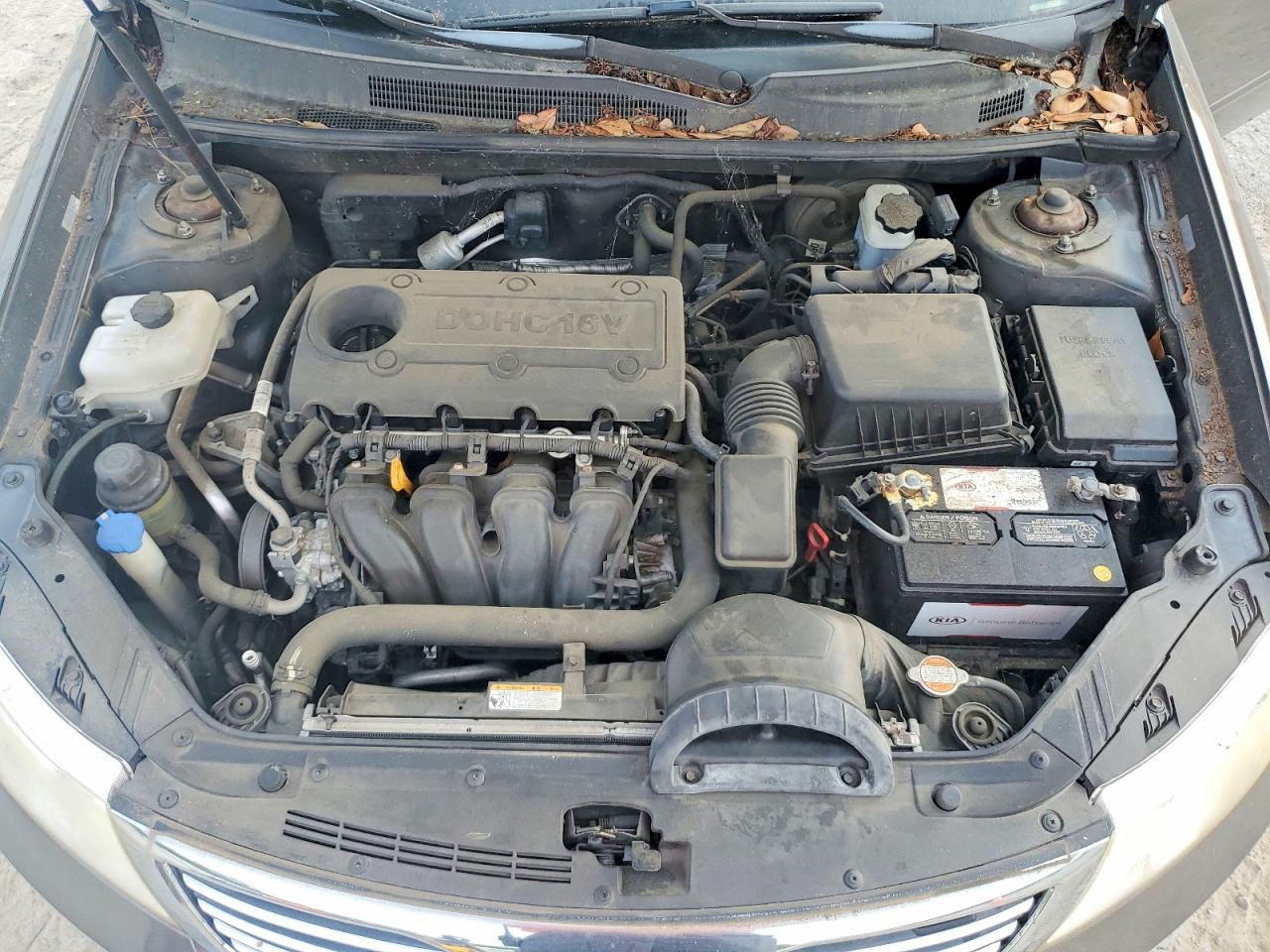 2009 Kia Optima Lx Gray vin: KNAGE228695324243
