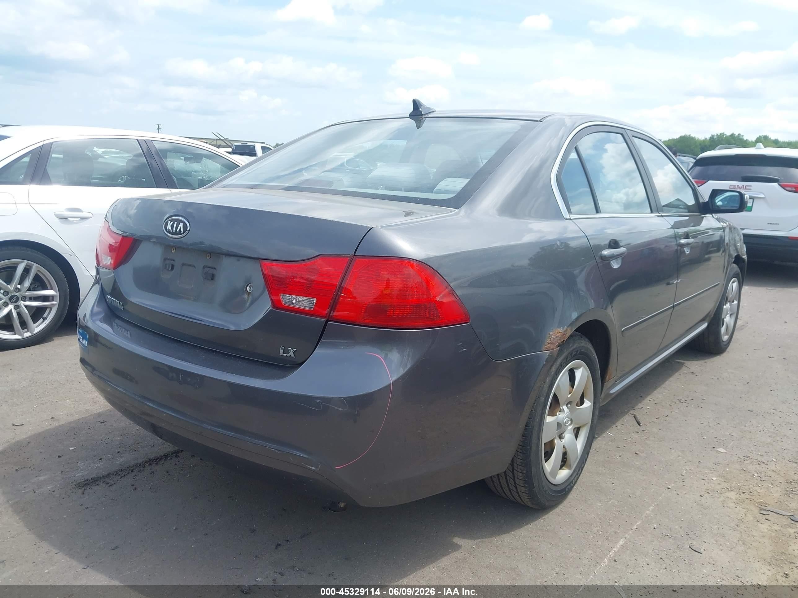 2009 Kia Optima Lx Gray vin: KNAGE228695352043