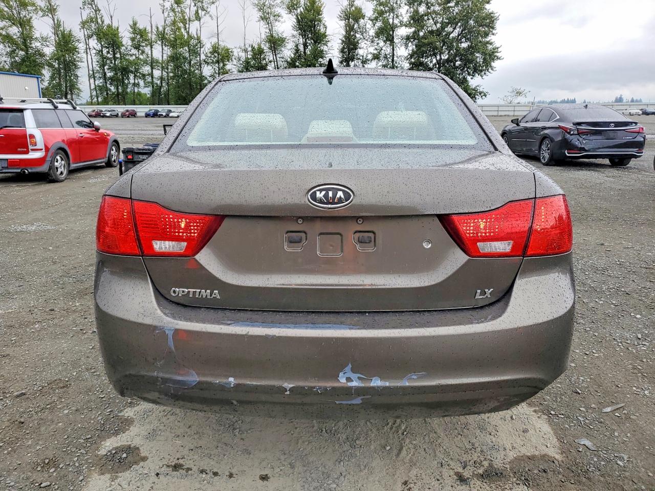 2009 Kia Optima Lx/ex Brown vin: KNAGE228895308917