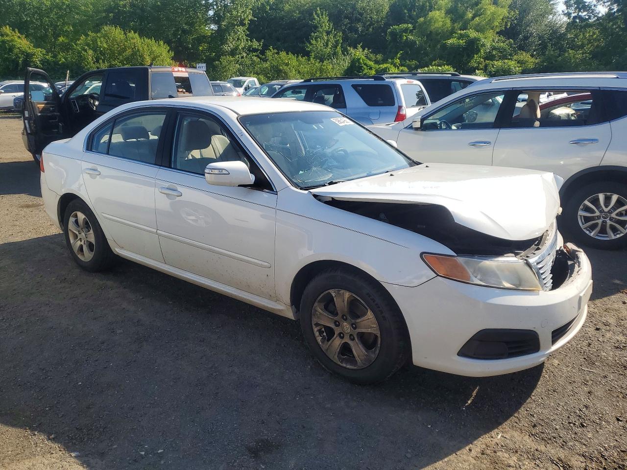 2009 Kia Optima Lx White vin: KNAGE228995311826