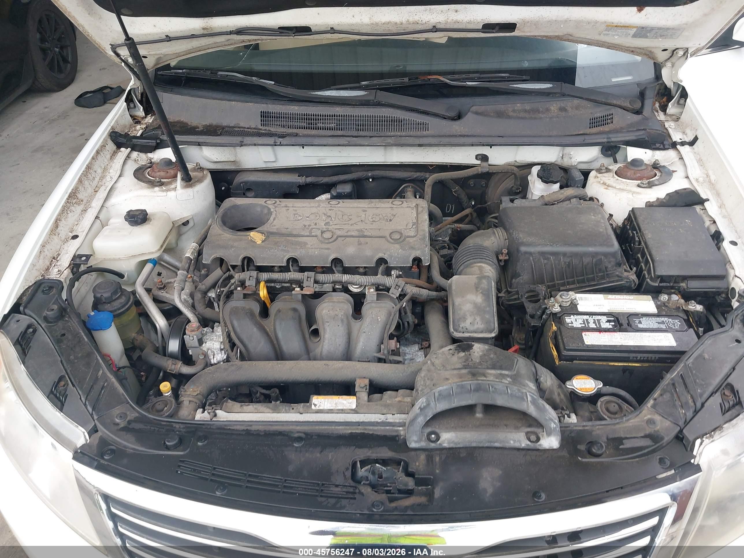 2009 Kia Optima Lx White vin: KNAGE228X95349436
