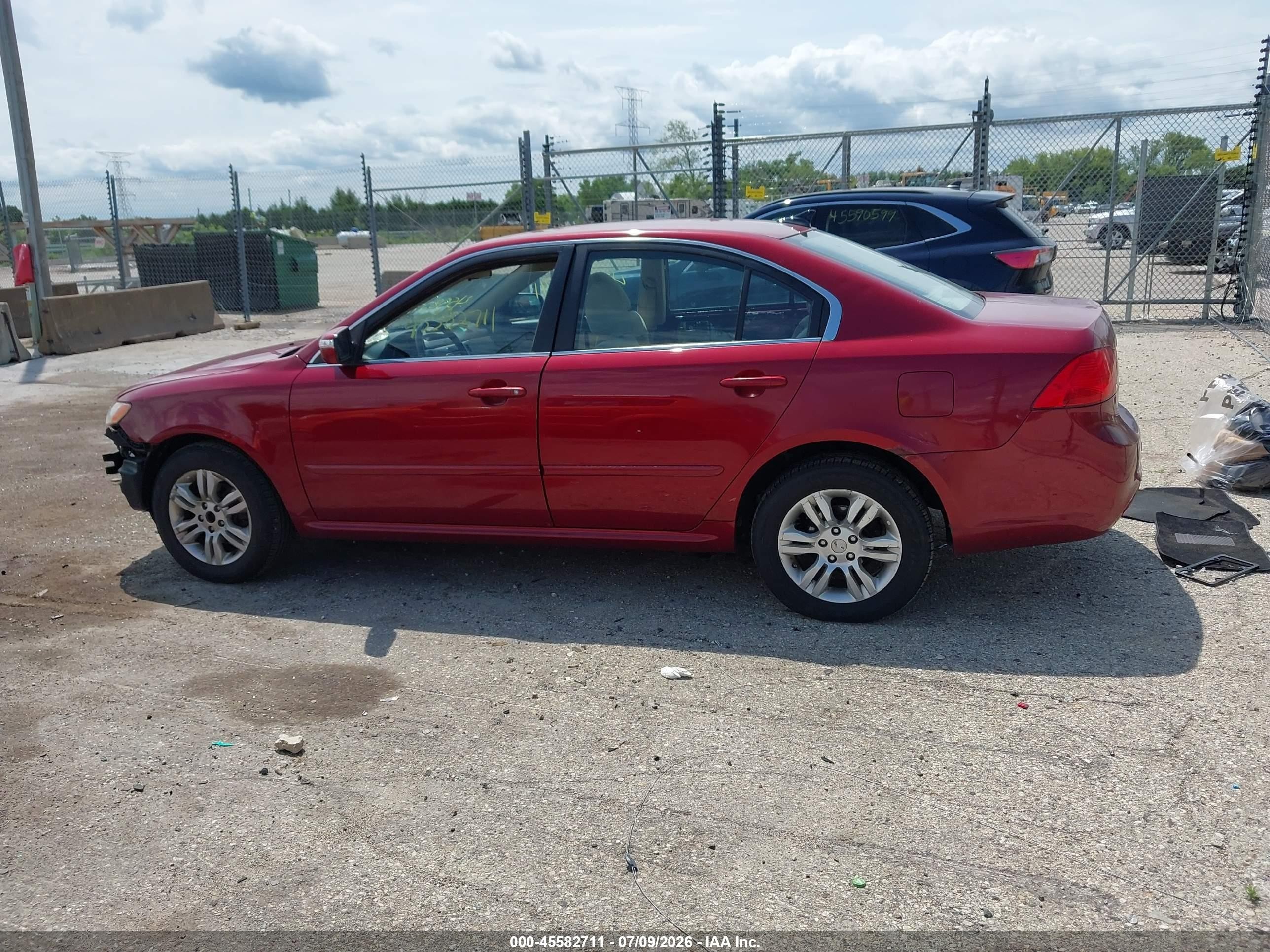 2010 Kia Optima Lx Red vin: KNAGG4A83A5435084