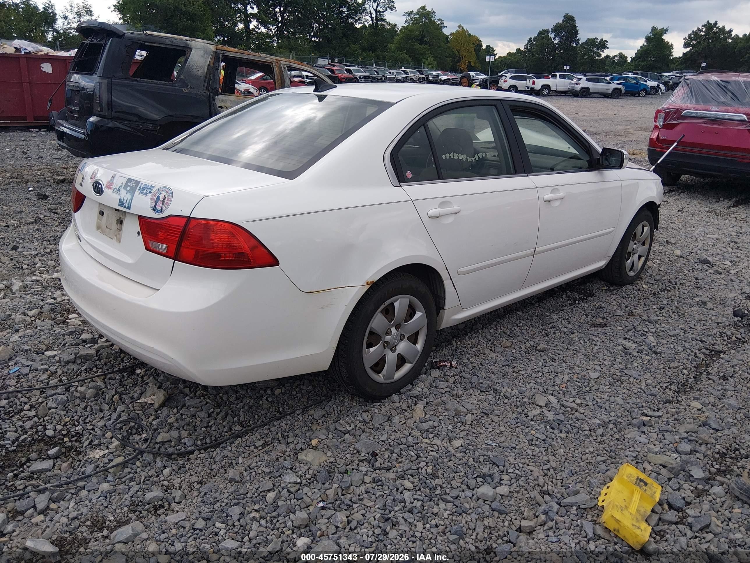 2010 Kia Optima Lx White vin: KNAGG4A84A5379639