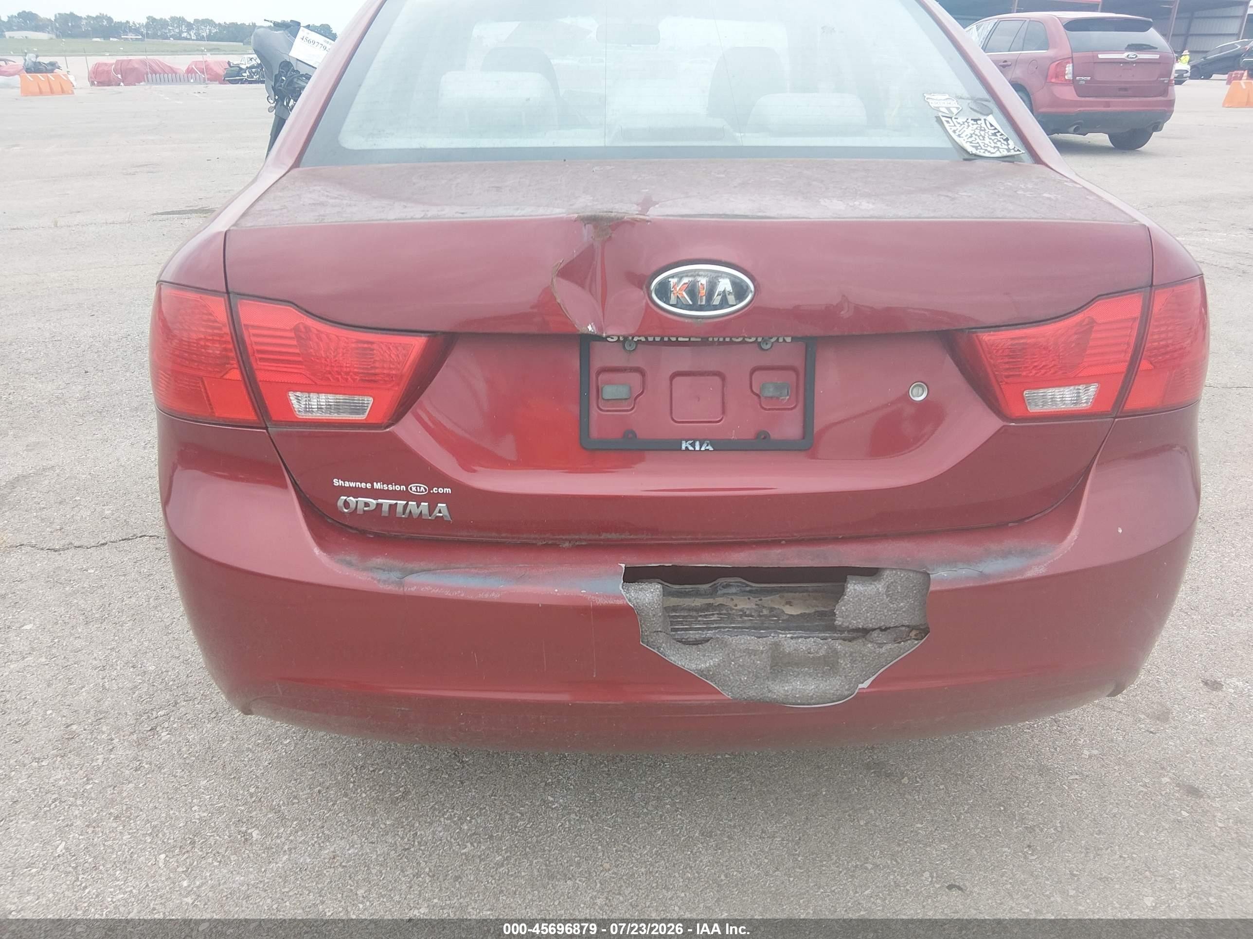 2010 Kia Optima Lx Burgundy vin: KNAGG4A84A5437300