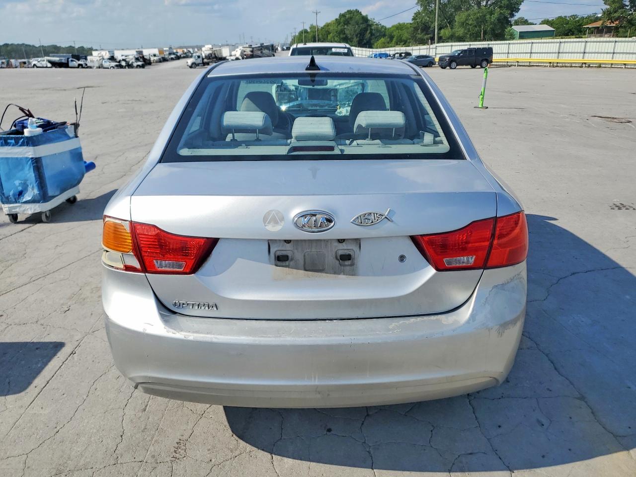2010 Kia Optima Lx Silver vin: KNAGG4A85A5405004