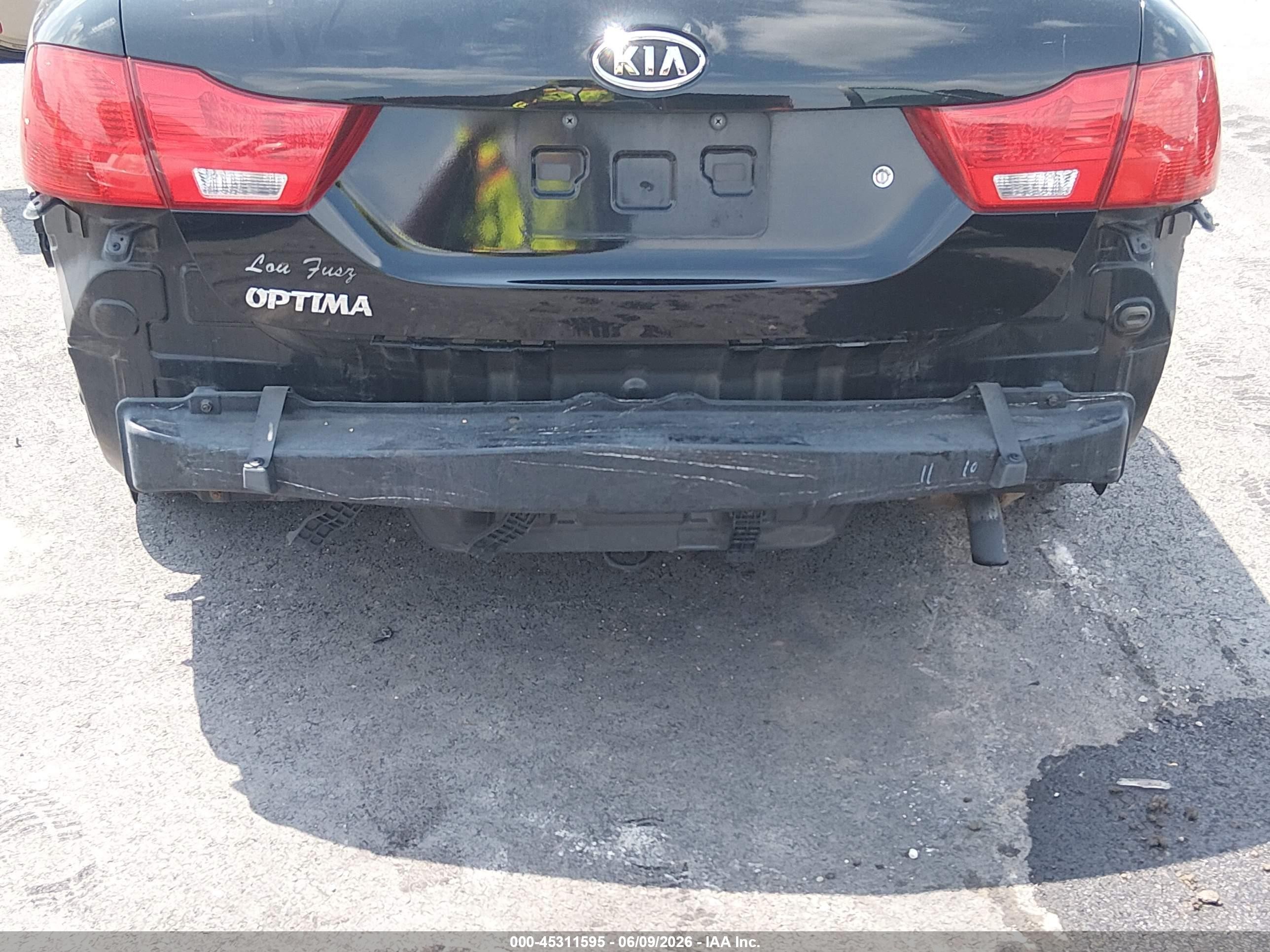2010 Kia Optima Lx Черный vin: KNAGG4A85A5414642