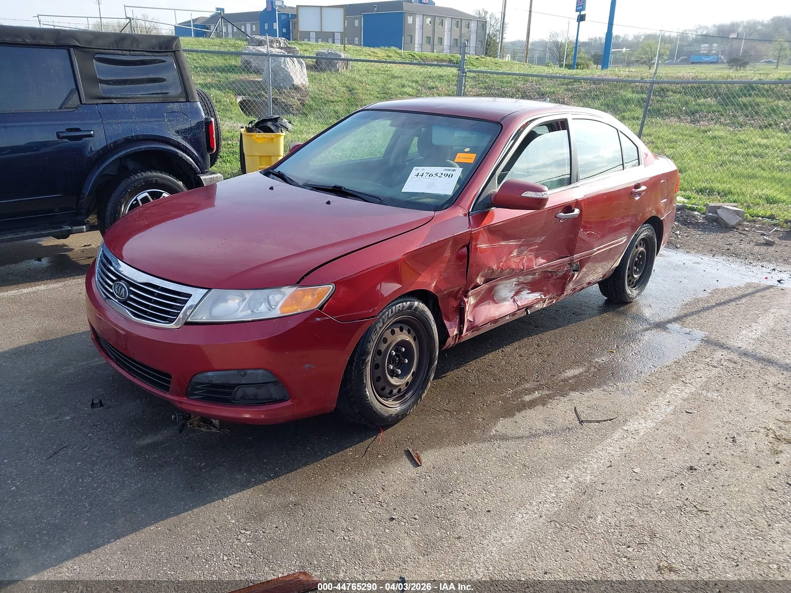 2010 Kia Optima Lx Red vin: KNAGG4A87A5450820