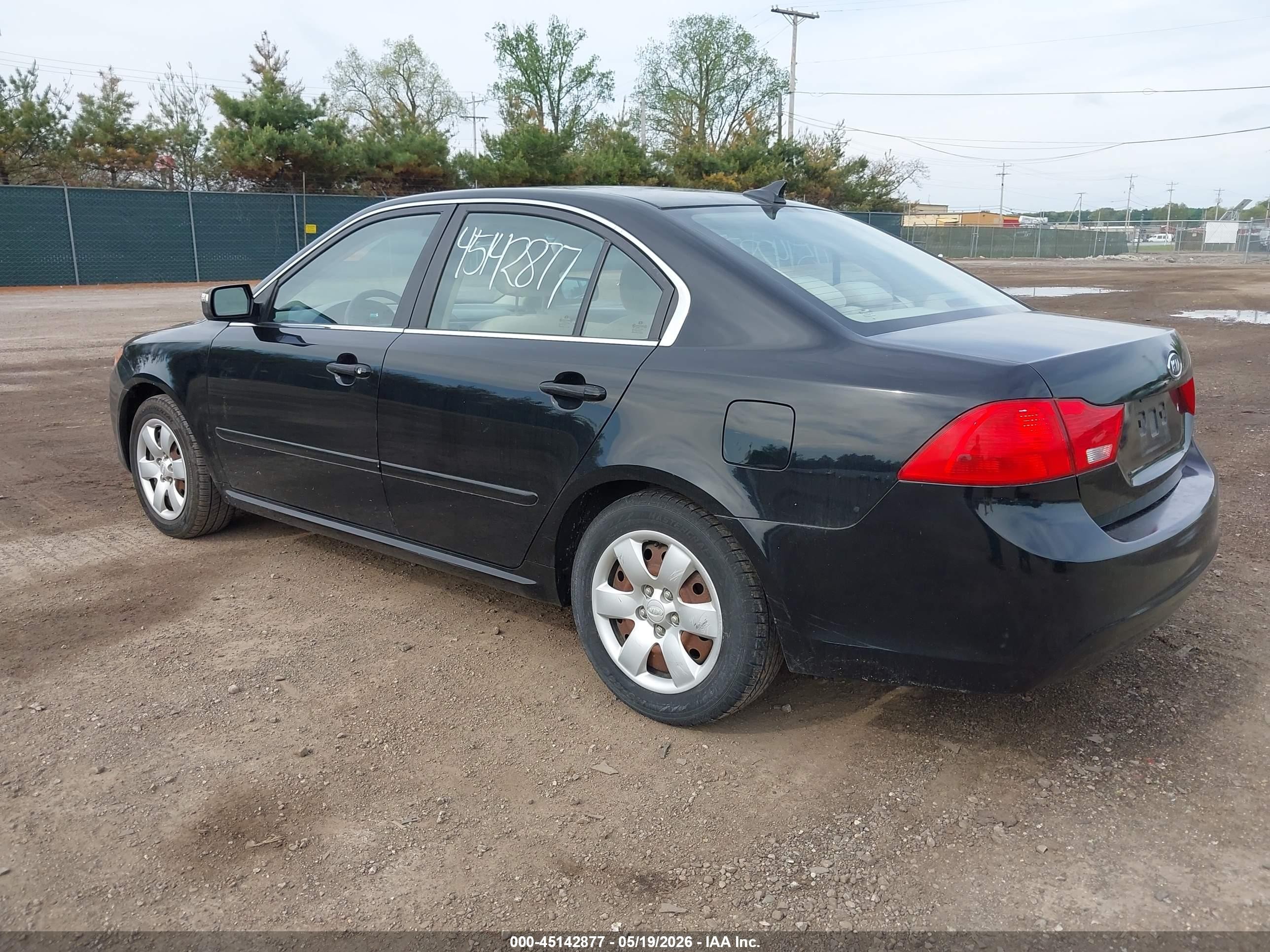 2010 Kia Optima Lx Black vin: KNAGG4A88A5454889