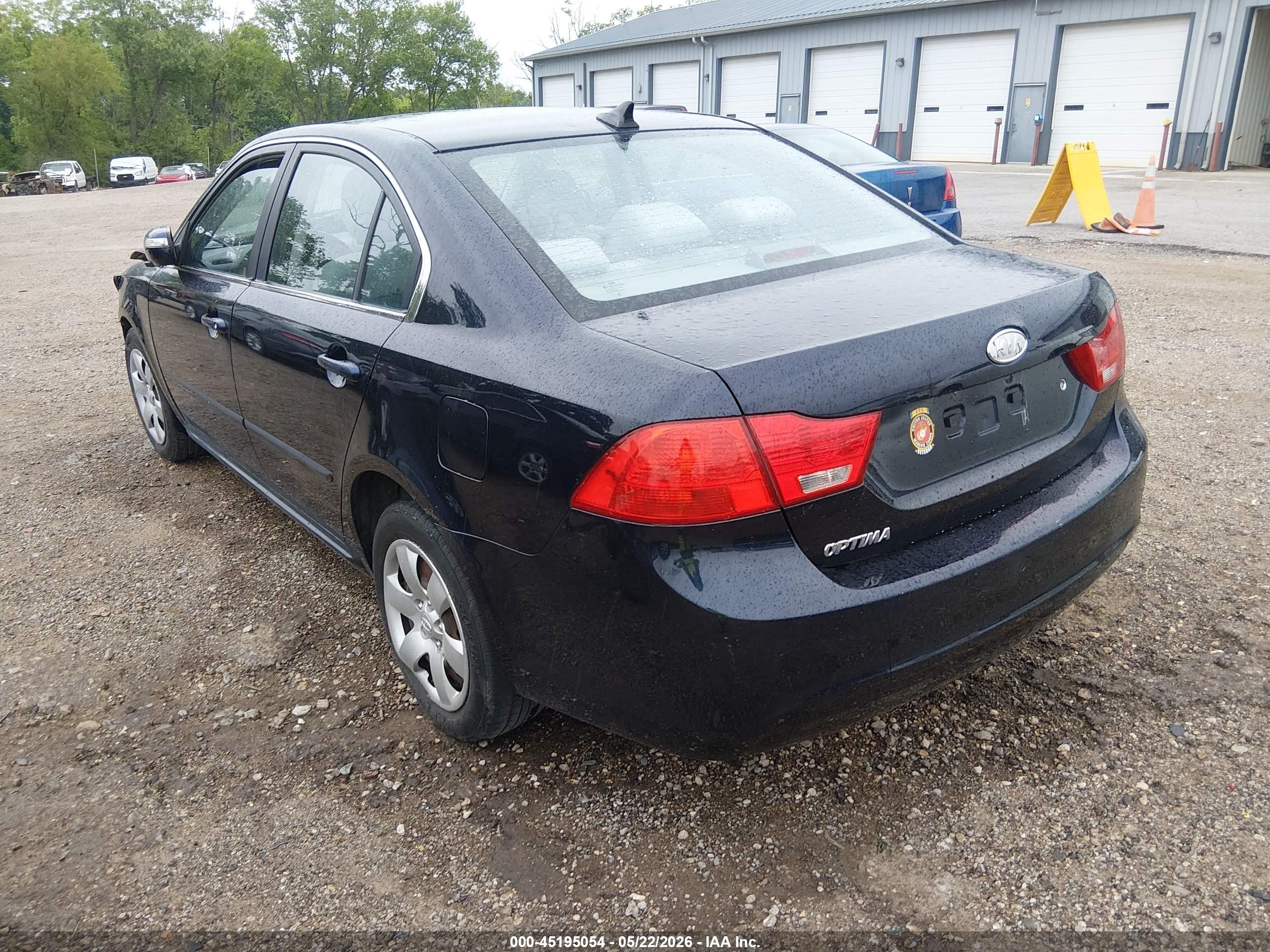 2010 Kia Optima Lx Dark Blue vin: KNAGG4A89A5394430