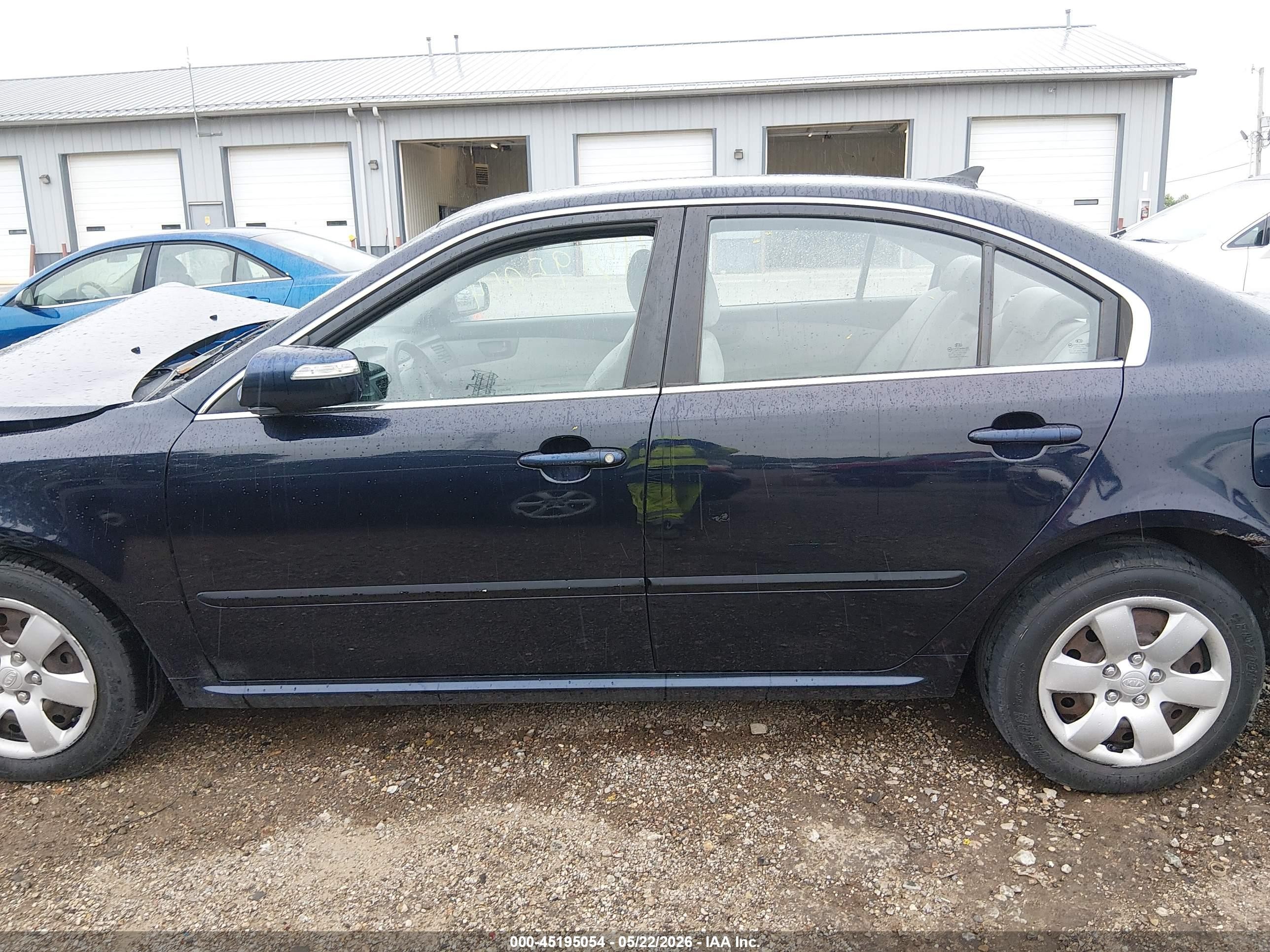 2010 Kia Optima Lx Dark Blue vin: KNAGG4A89A5394430