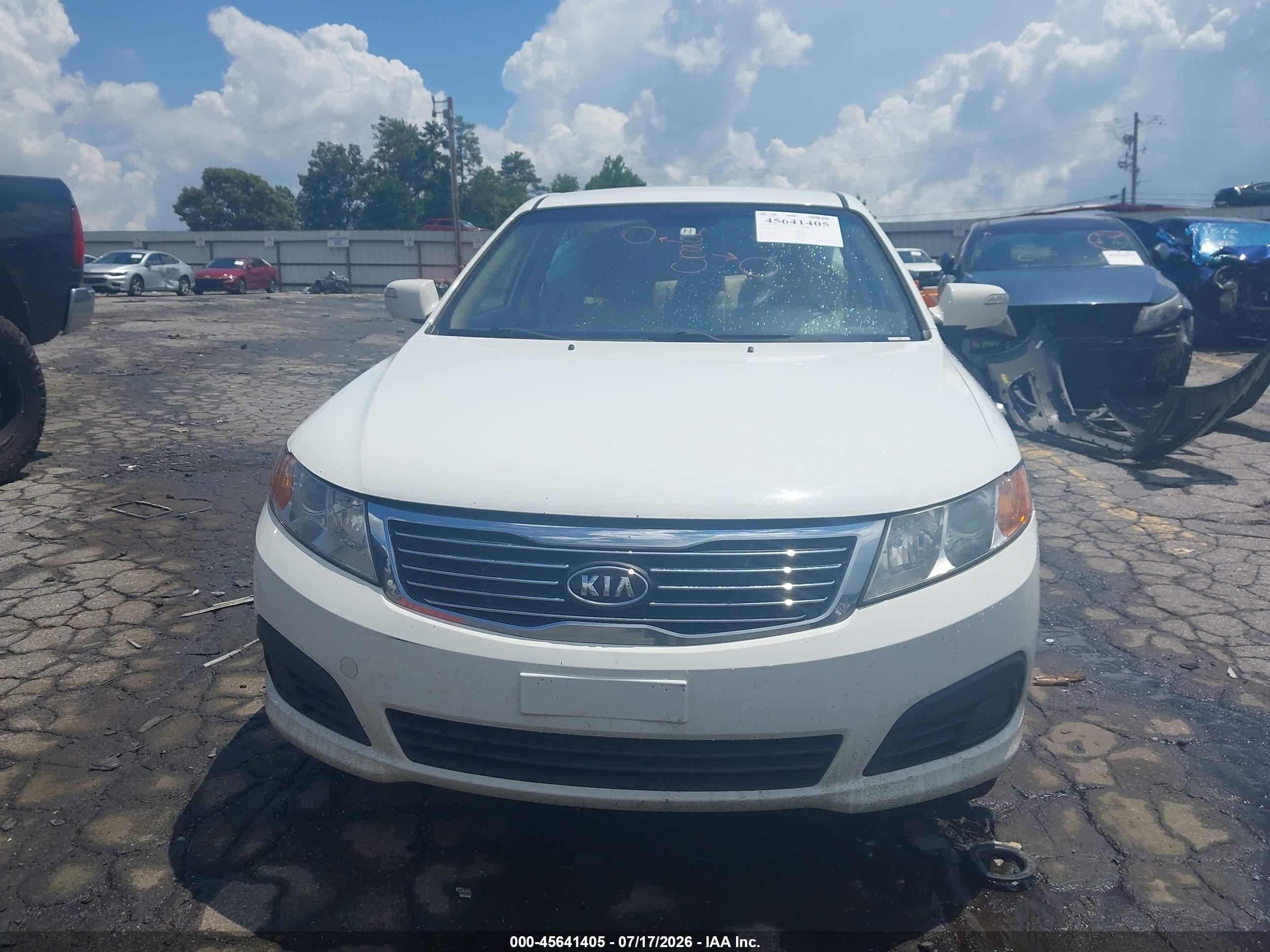 2010 Kia Optima Lx White vin: KNAGG4A8XA5435583