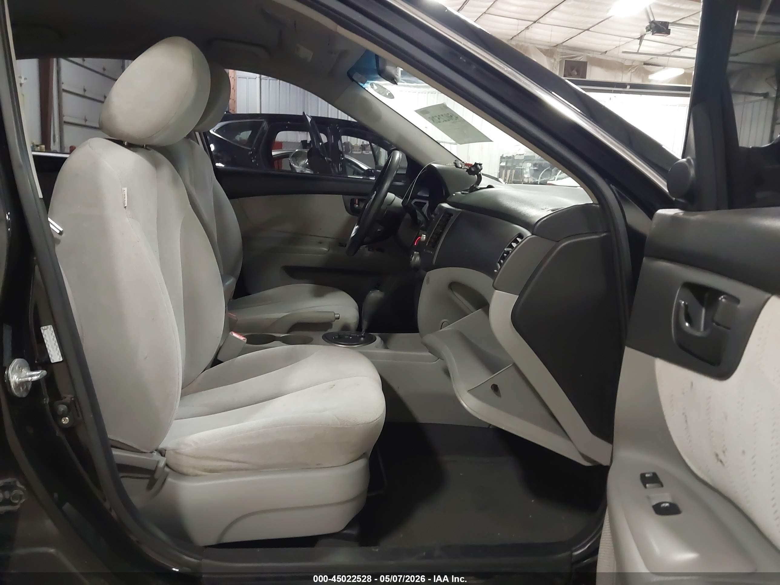 2010 Kia Optima Lx Черный vin: KNAGG4A8XA5447197