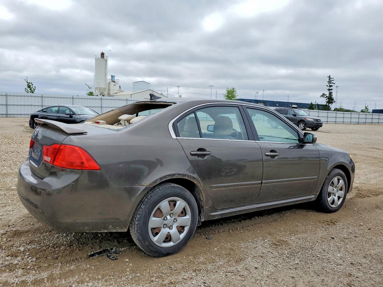 2010 Kia Optima Lx Gray vin: KNAGG4A8XA5452996