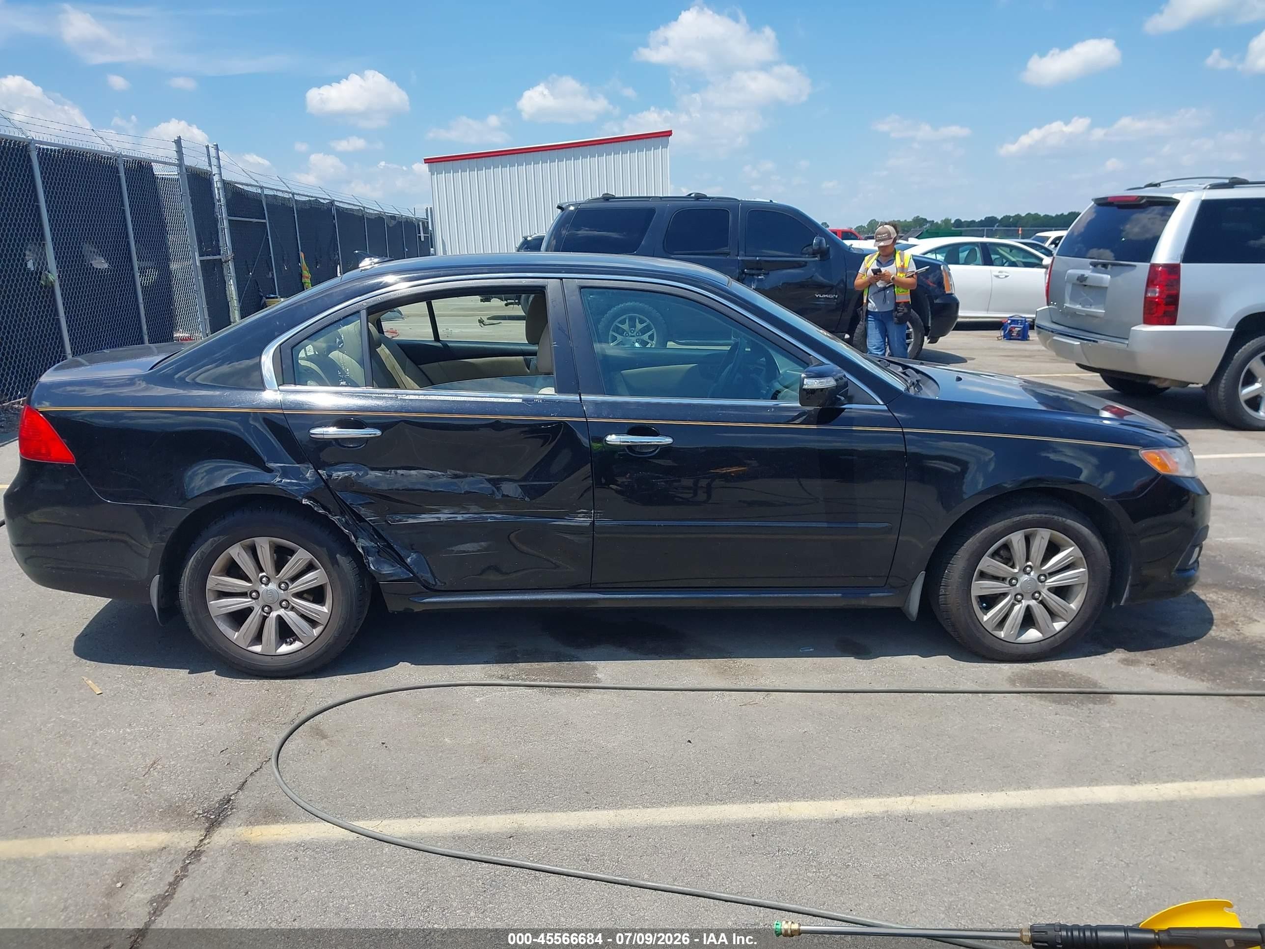 2010 Kia Optima Ex Черный vin: KNAGH4A41A5435479