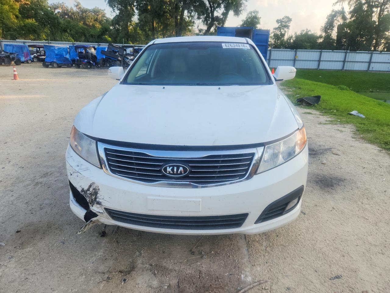 2010 Kia Optima Ex White vin: KNAGH4A83A5448690
