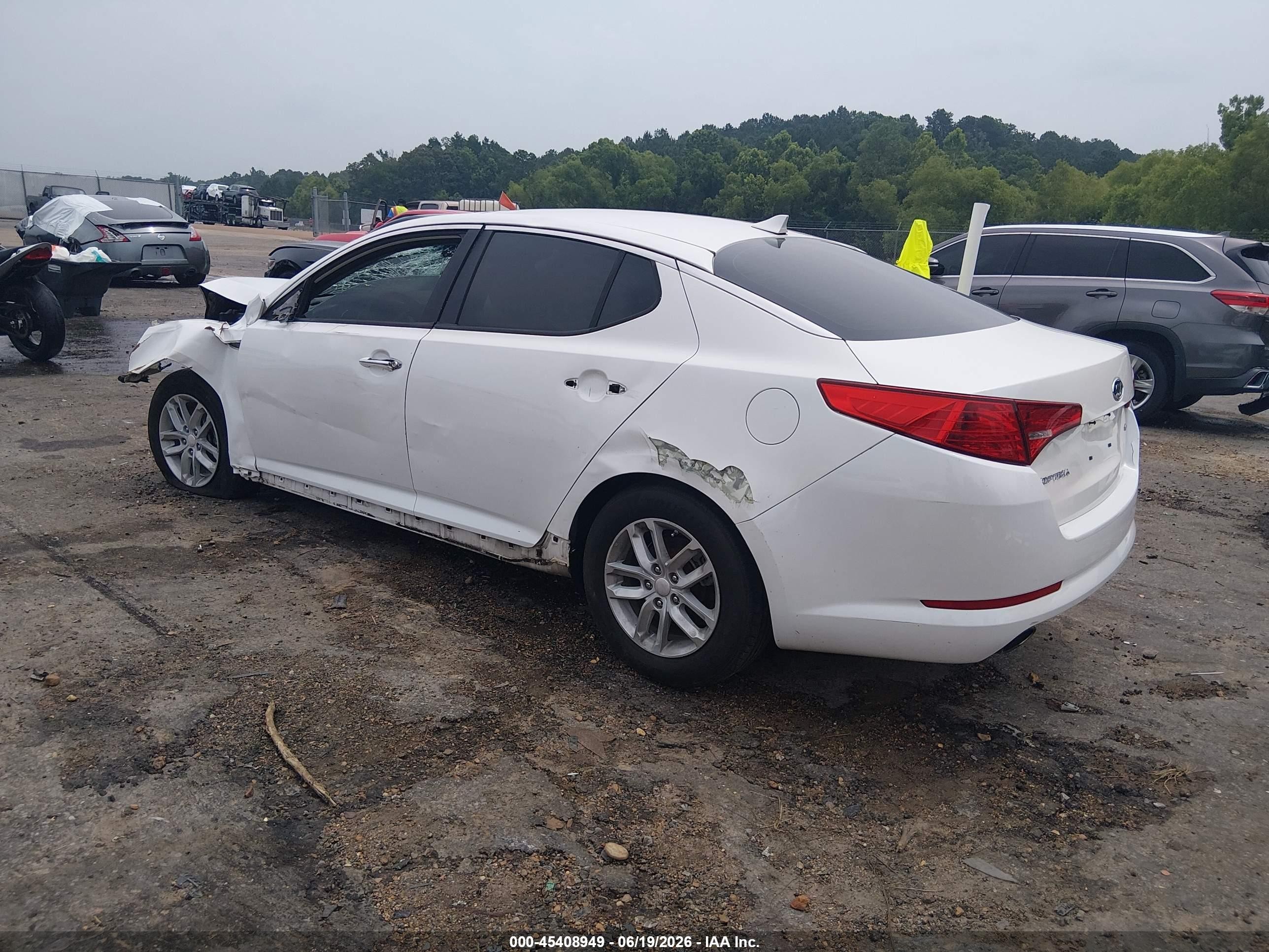 2012 Kia Optima Lx White vin: KNAGM4A70C5283767
