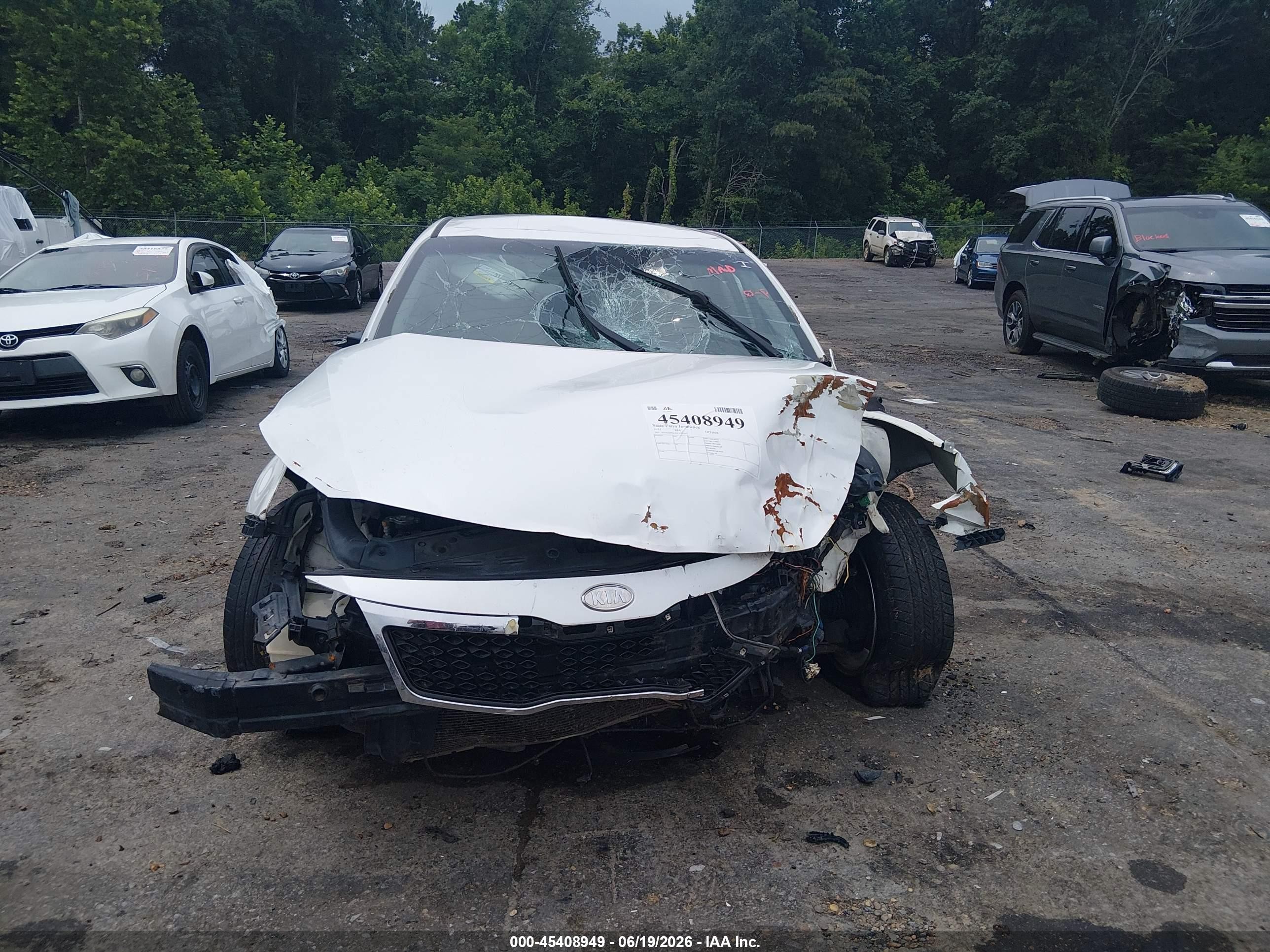 2012 Kia Optima Lx White vin: KNAGM4A70C5283767