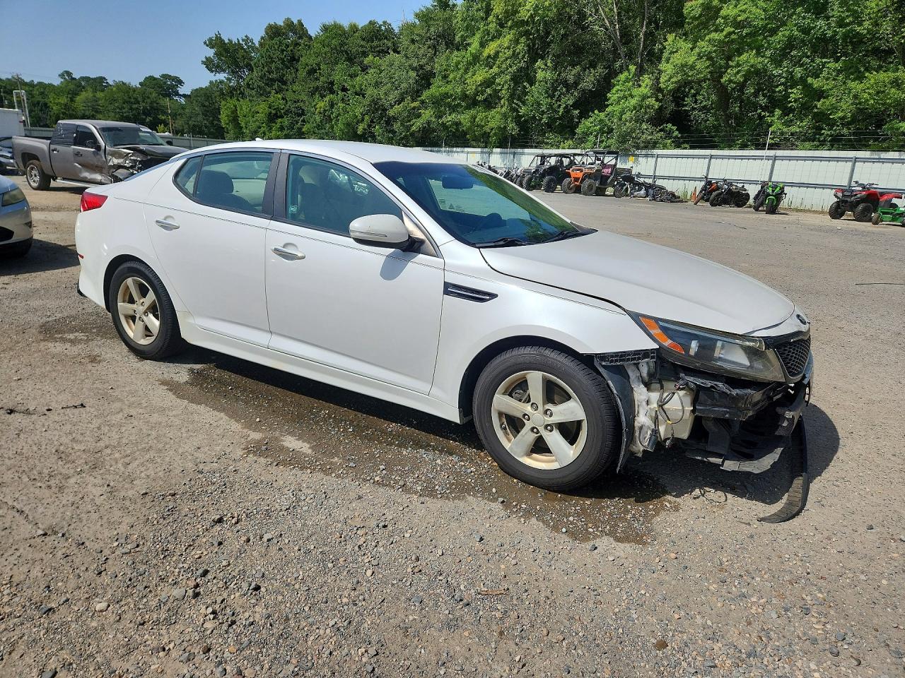 2015 Kia Optima Lx White vin: KNAGM4A70F5651157