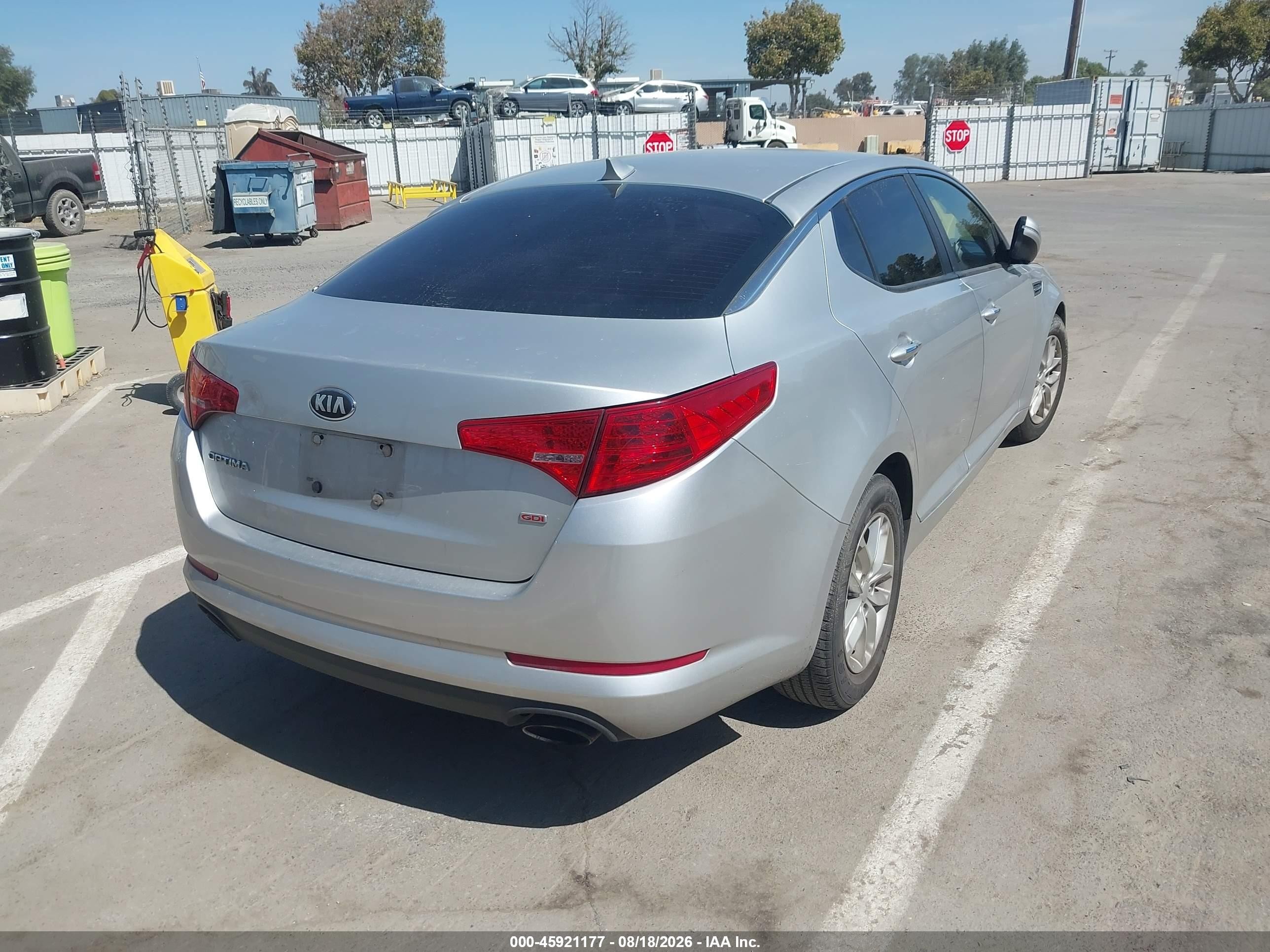2013 Kia Optima Lx Серебряный vin: KNAGM4A71D5379909