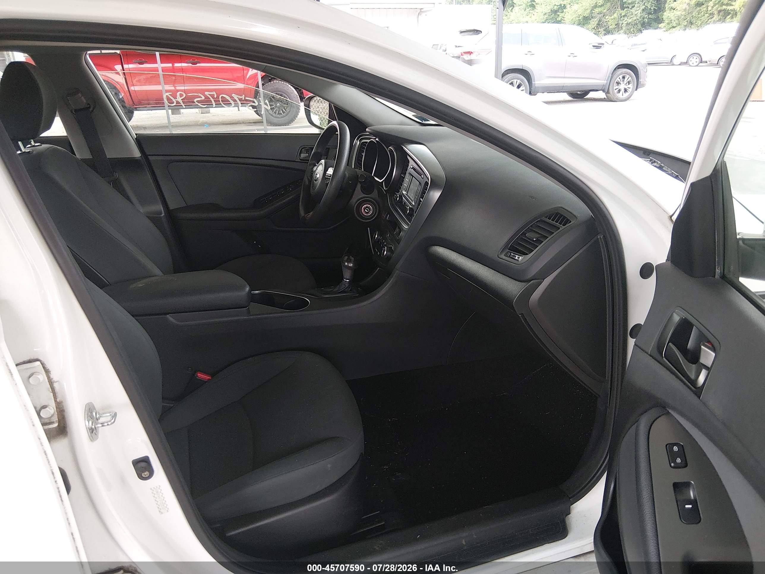 2015 Kia Optima Lx White vin: KNAGM4A71F5535367