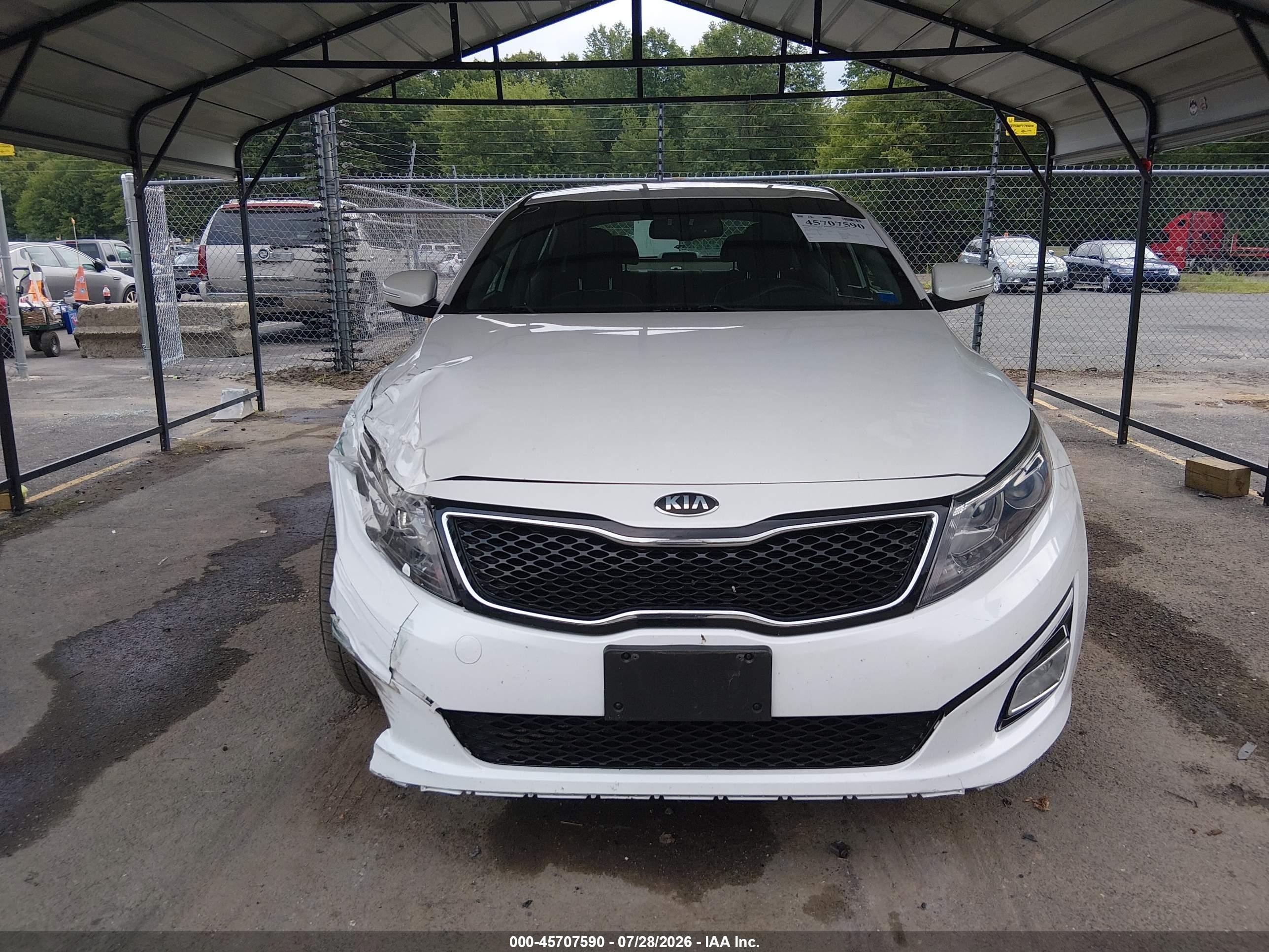 2015 Kia Optima Lx White vin: KNAGM4A71F5535367