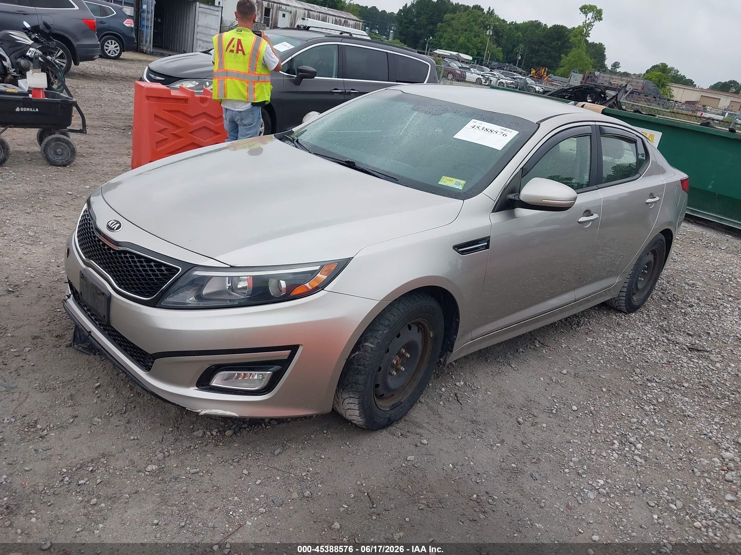 2015 Kia Optima Lx Silver vin: KNAGM4A71F5538446