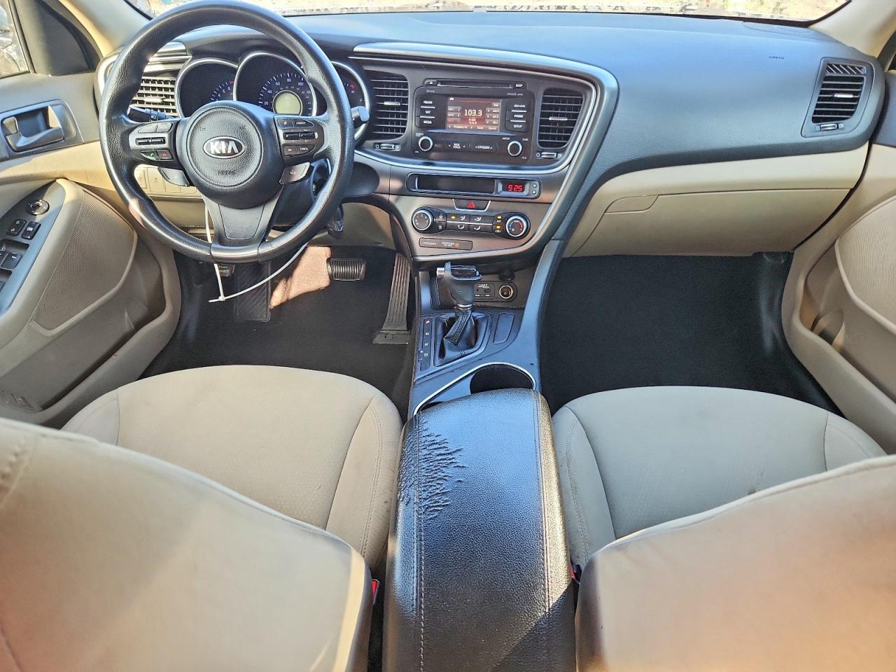 2015 Kia Optima Lx Silver vin: KNAGM4A71F5556798