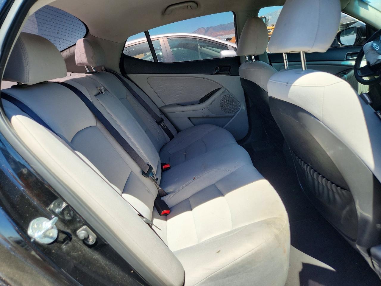 2015 Kia Optima Ex Black vin: KNAGM4A71F5661986