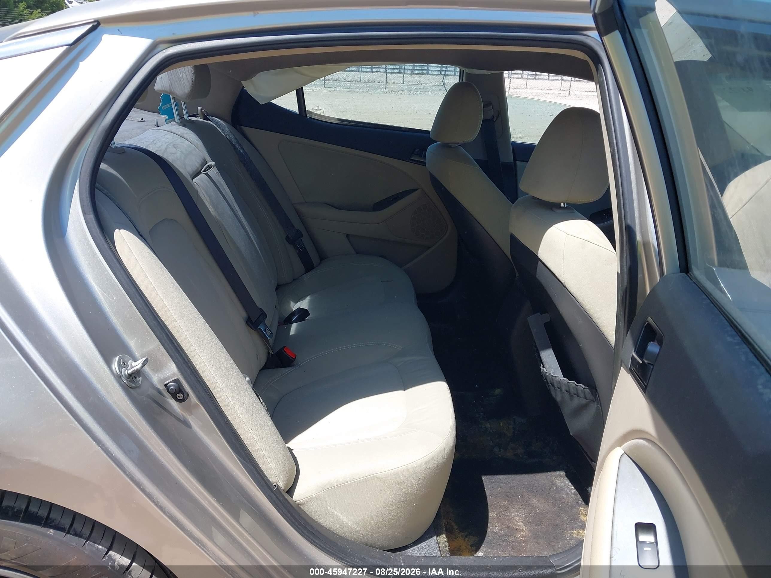 2012 Kia Optima Lx Silver vin: KNAGM4A72C5287786