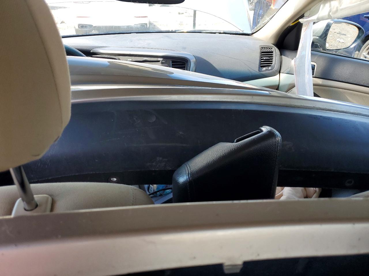 2013 Kia Optima Lx Серебряный vin: KNAGM4A72D5437896
