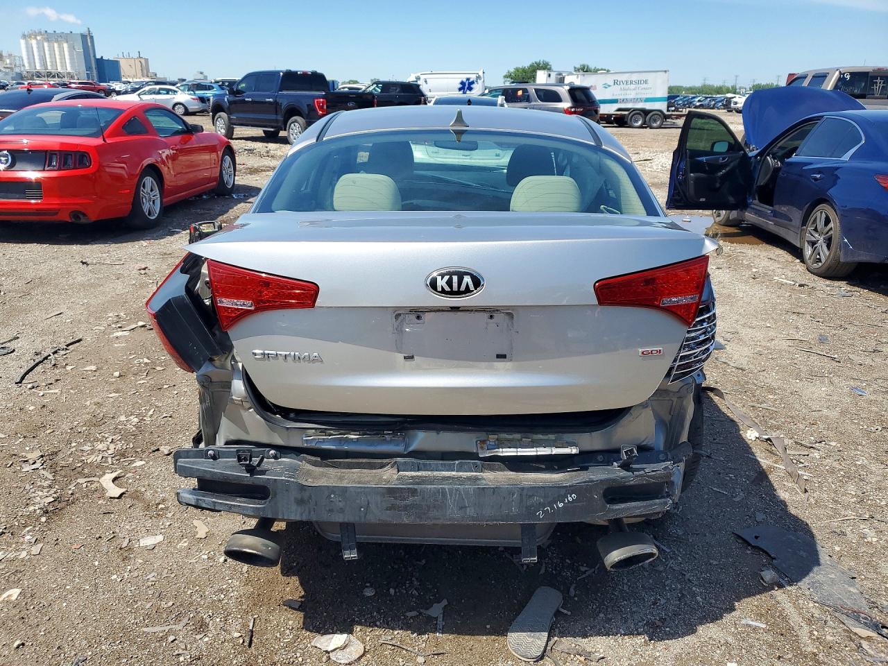 2013 Kia Optima Lx Серебряный vin: KNAGM4A72D5437896