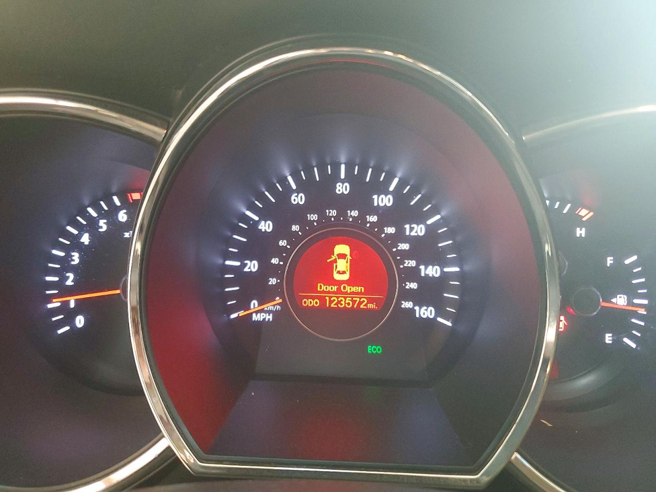2011 Kia Optima Lx Серебряный vin: KNAGM4A73B5058208