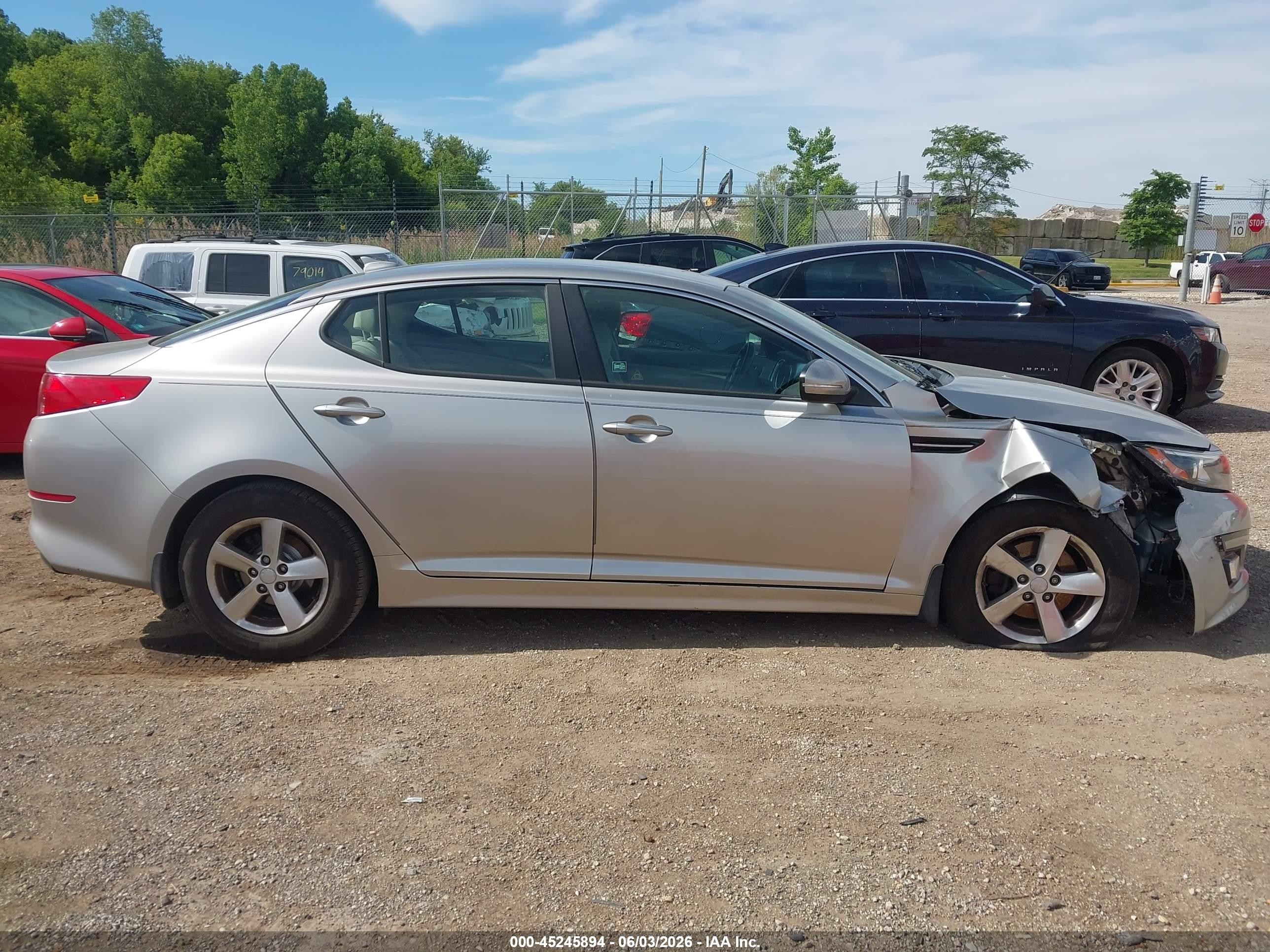 2015 Kia Optima Lx Silver vin: KNAGM4A73F5532986