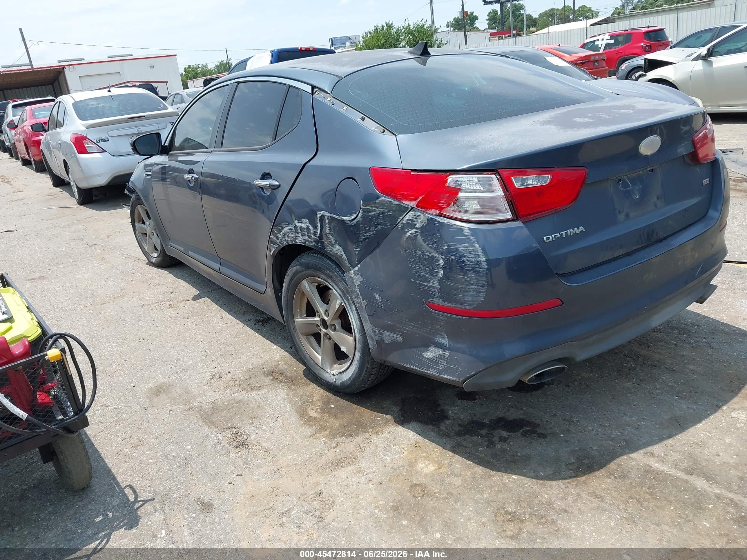 2015 Kia Optima Lx Серый vin: KNAGM4A73F5560979