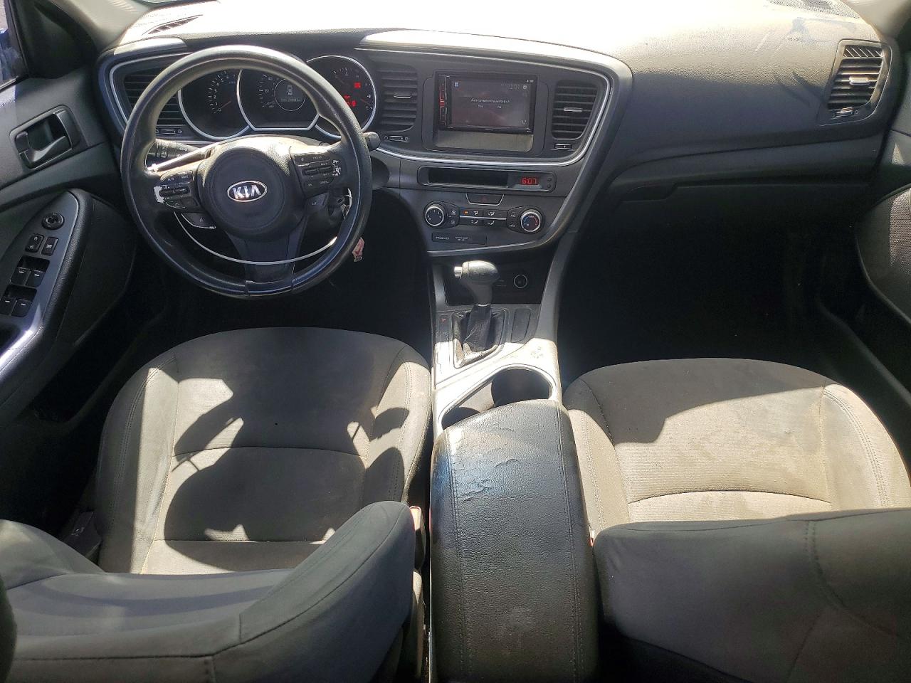 2015 Kia Optima Lx White vin: KNAGM4A73F5642632