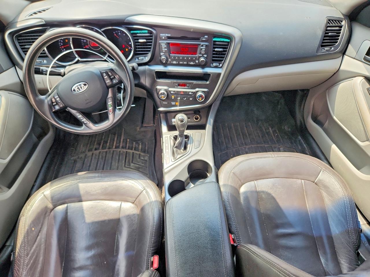 2011 Kia Optima Lx Silver vin: KNAGM4A74B5065152